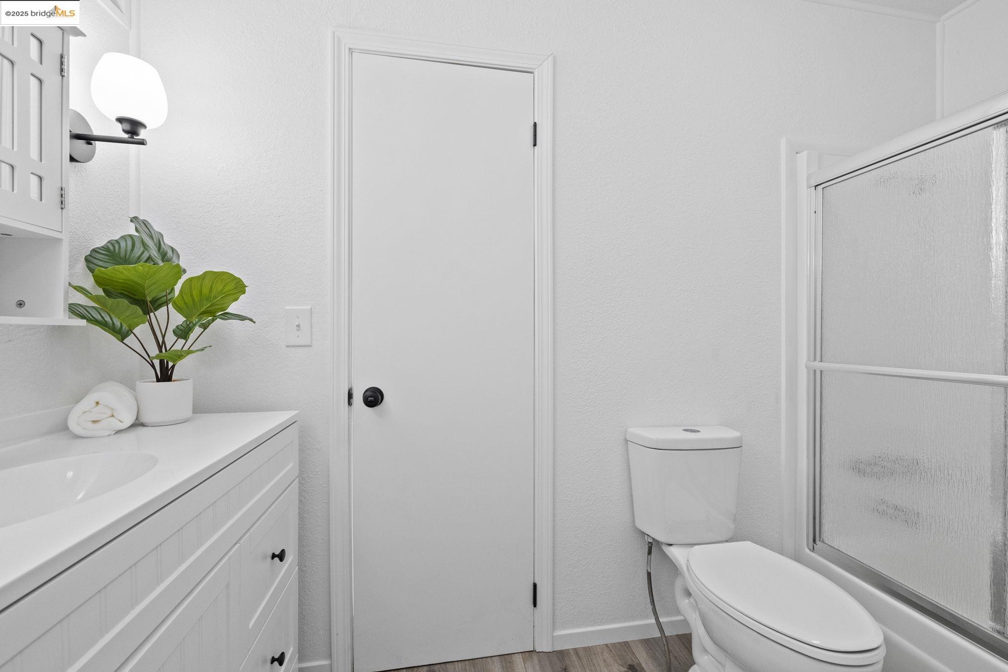 Detail Gallery Image 27 of 38 For 18801 Chabroullian Ln, Jamestown,  CA 95327 - 4 Beds | 2 Baths