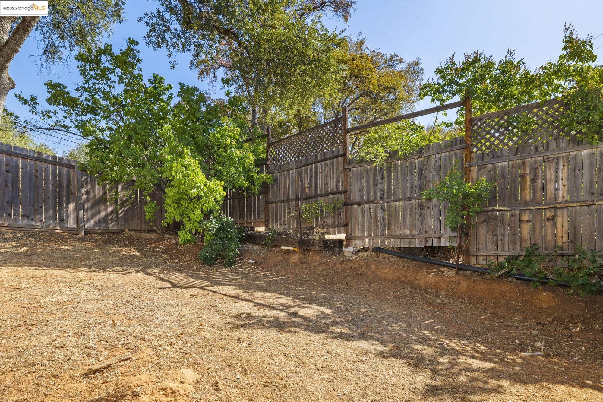 Detail Gallery Image 30 of 38 For 18801 Chabroullian Ln, Jamestown,  CA 95327 - 4 Beds | 2 Baths