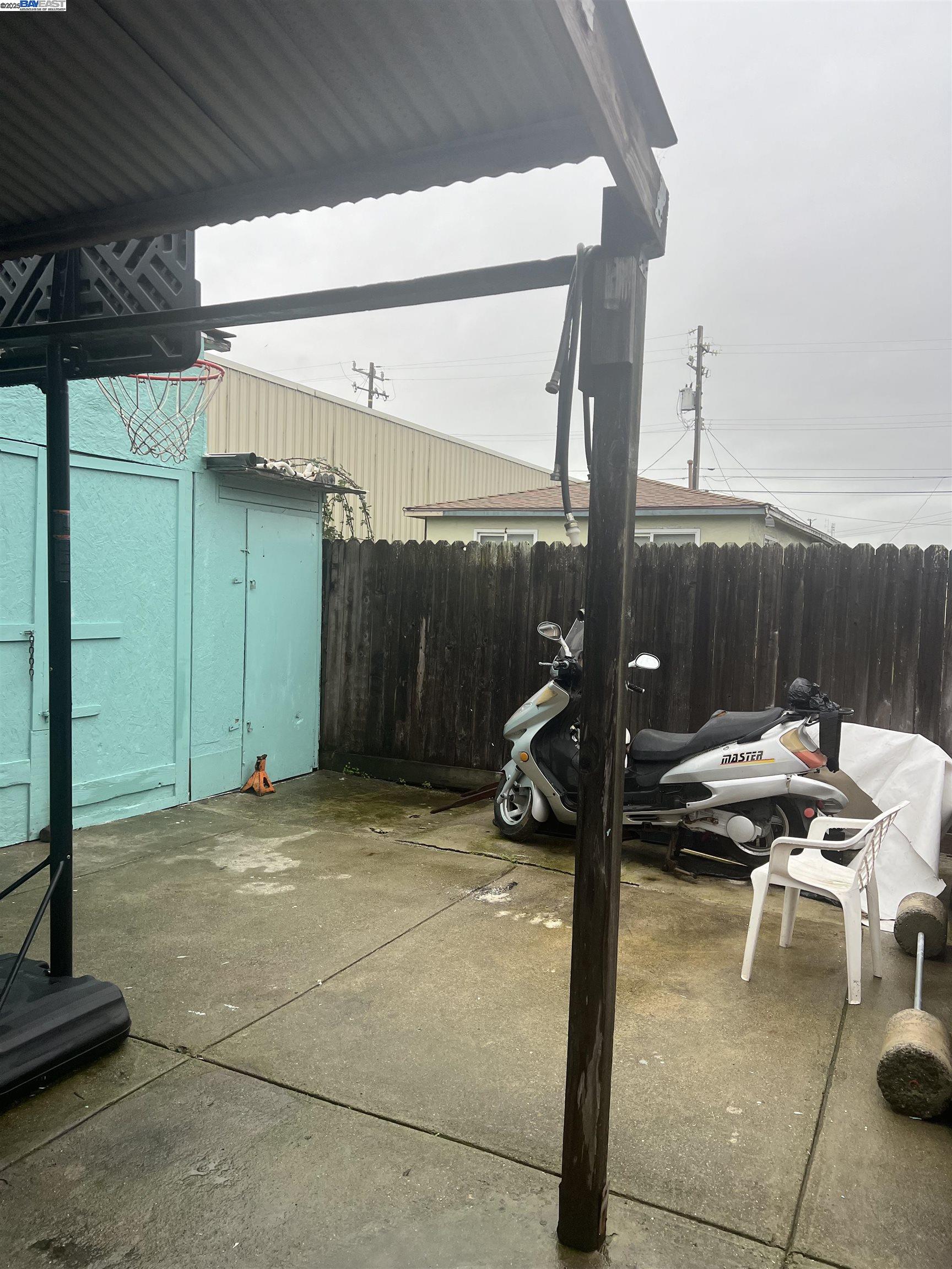Detail Gallery Image 39 of 46 For 619 2nd St, Richmond,  CA 94801 - 4 Beds | 2 Baths