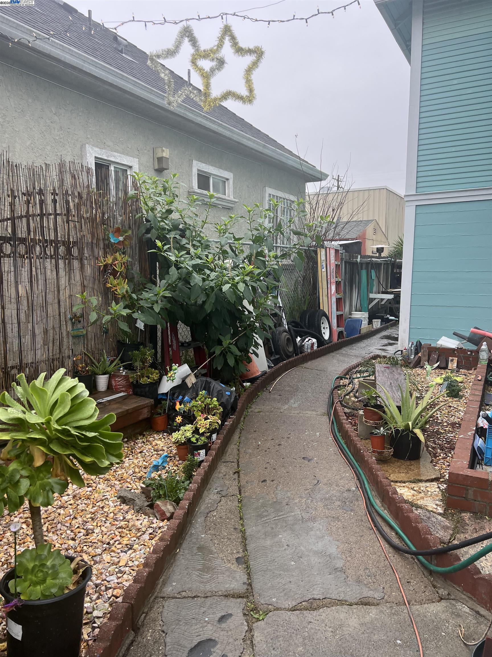 Detail Gallery Image 41 of 46 For 619 2nd St, Richmond,  CA 94801 - 4 Beds | 2 Baths