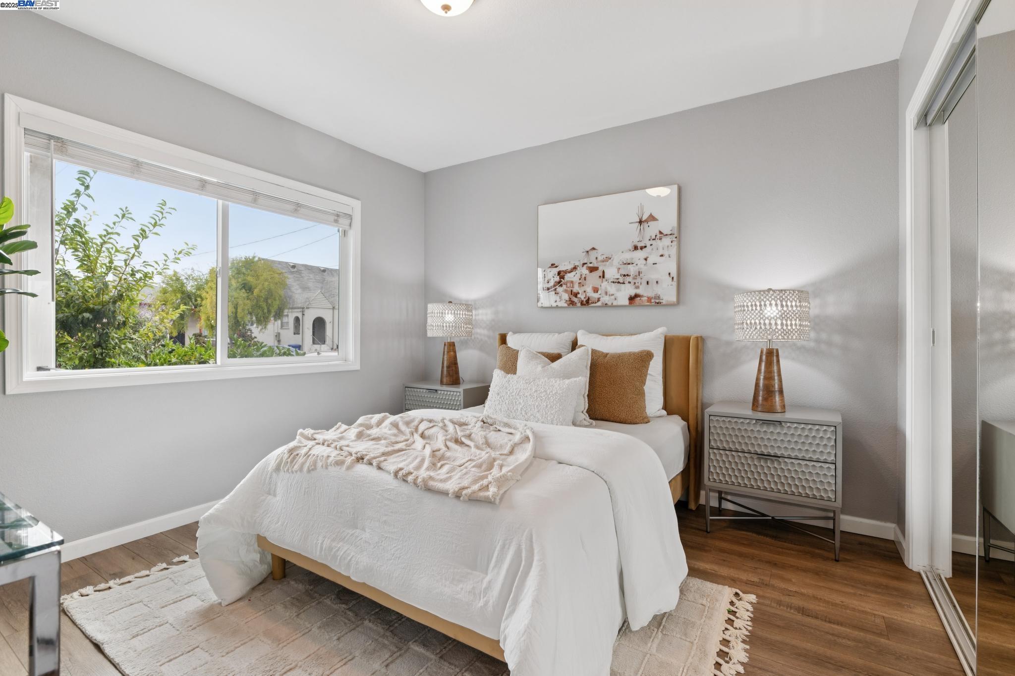 Detail Gallery Image 19 of 47 For 332 W Broadmoor Blvd, San Leandro,  CA 94577 - 3 Beds | 2 Baths