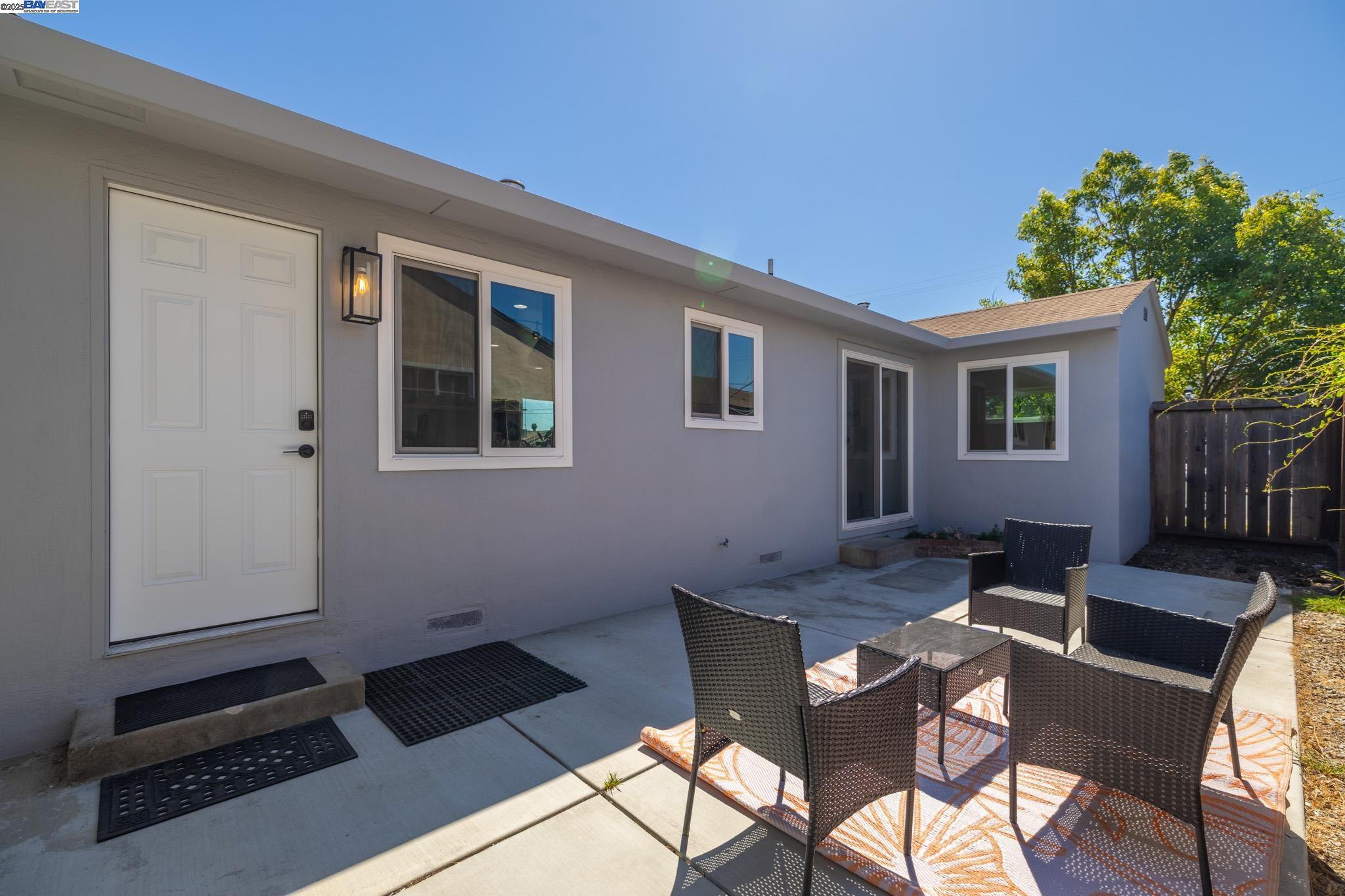 Detail Gallery Image 36 of 58 For 27830 Thackeray Ave, Hayward,  CA 94544 - 3 Beds | 2 Baths