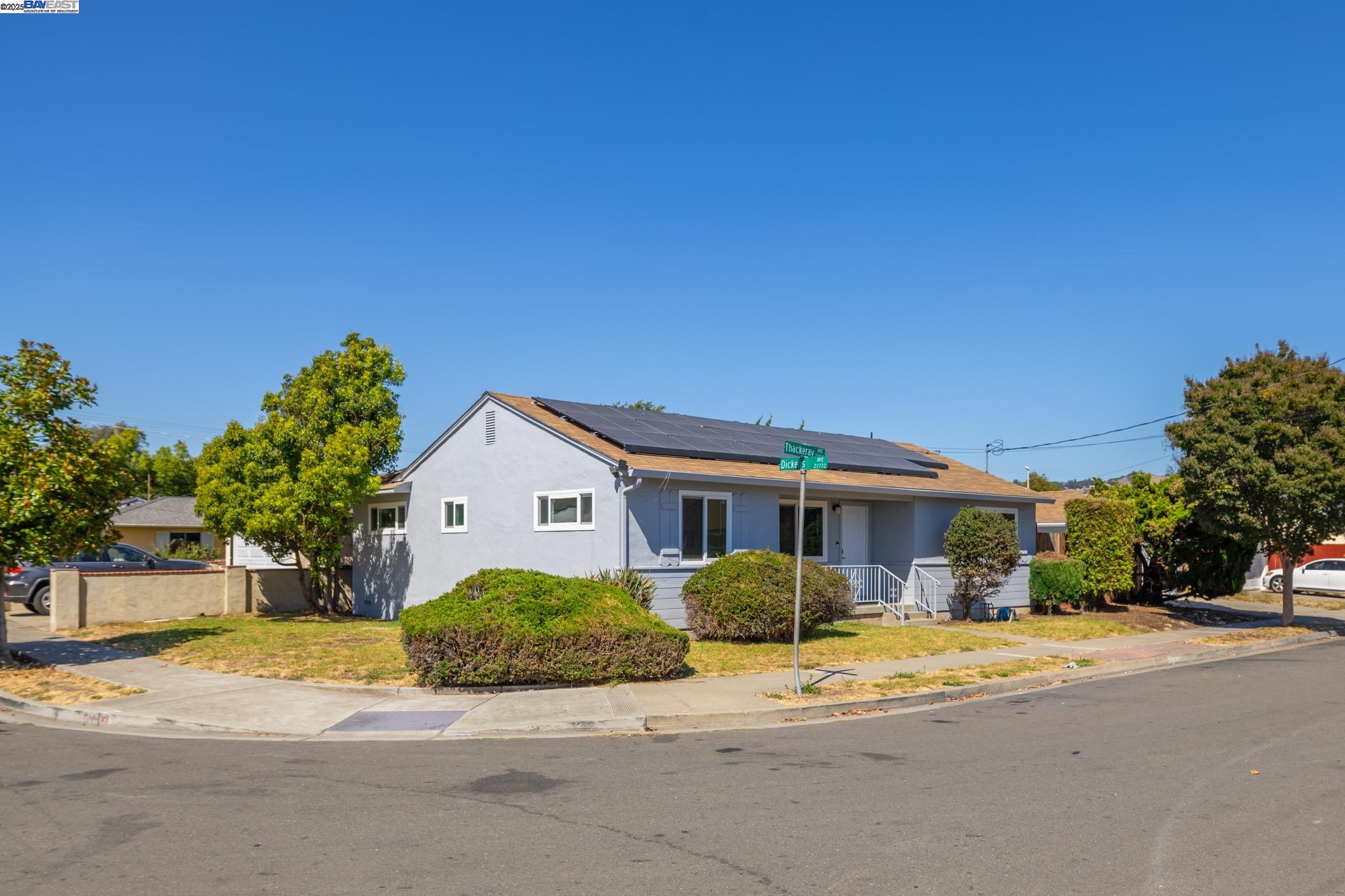 Detail Gallery Image 10 of 58 For 27830 Thackeray Ave, Hayward,  CA 94544 - 3 Beds | 2 Baths
