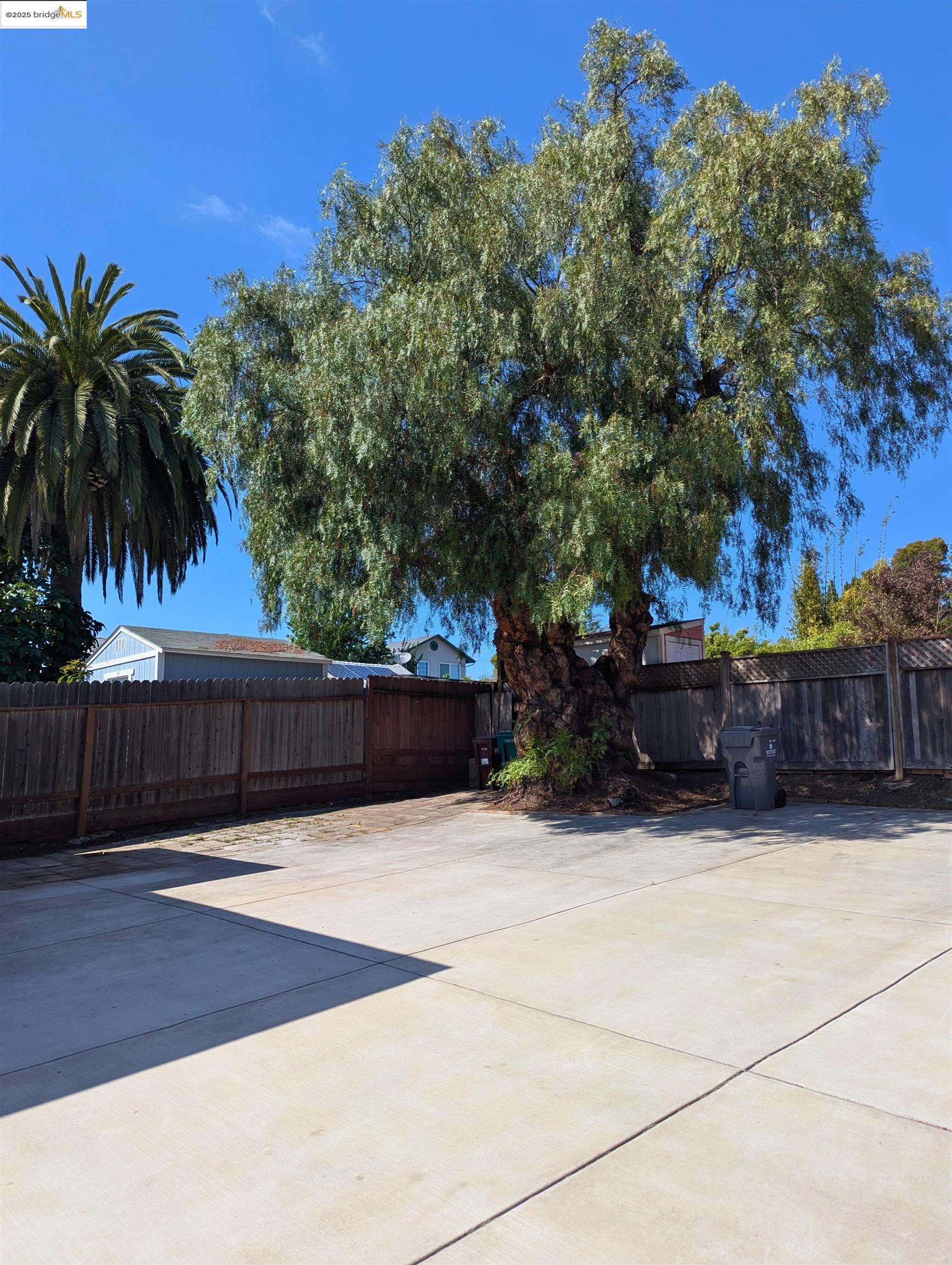 Detail Gallery Image 29 of 36 For 4730 Melrose Ave, Oakland,  CA 94601 - 2 Beds | 1 Baths