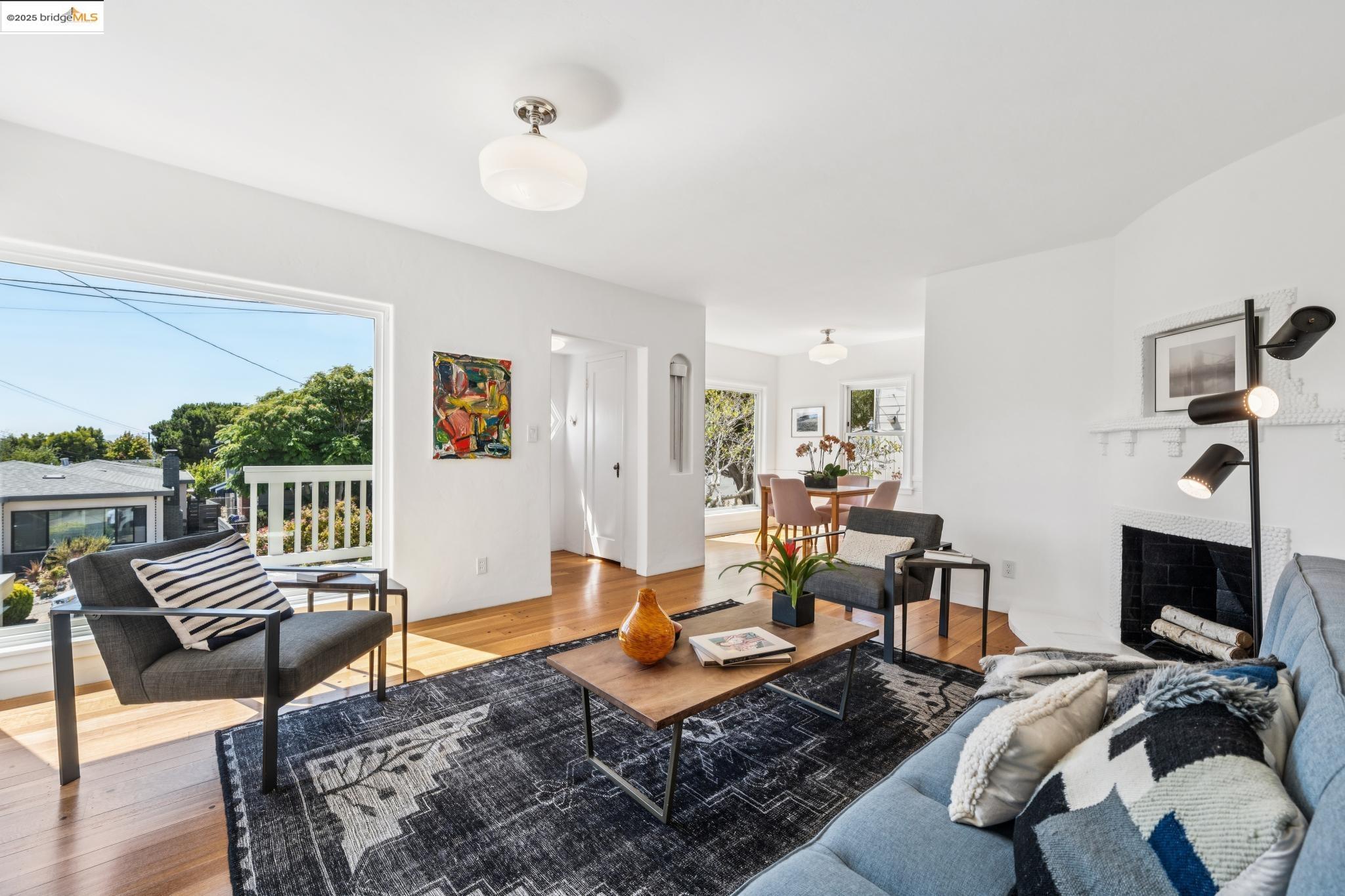 Detail Gallery Image 14 of 51 For 1736 Santa Clara St, Richmond,  CA 94804 - 2 Beds | 1 Baths