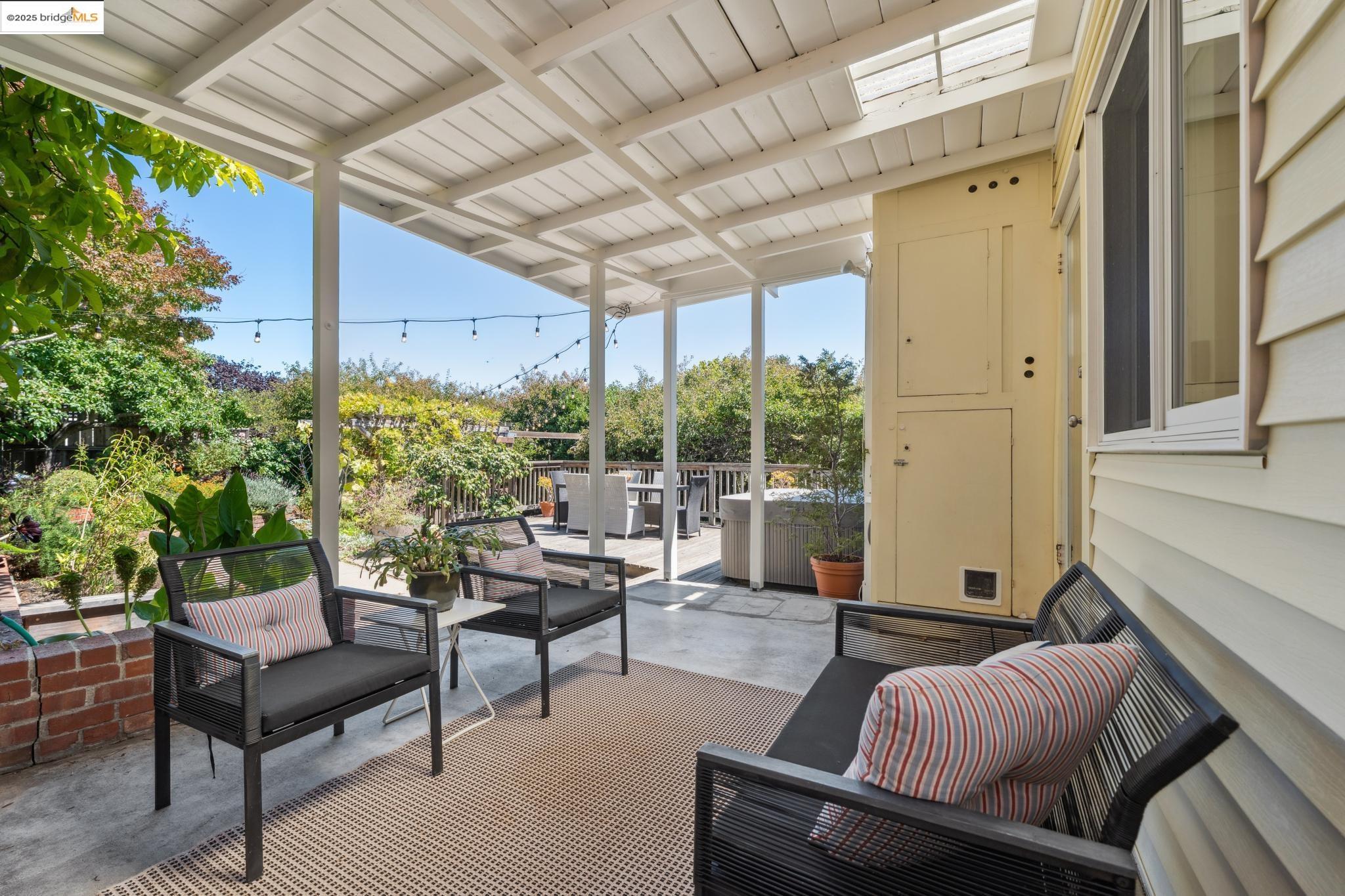 Detail Gallery Image 37 of 51 For 1736 Santa Clara St, Richmond,  CA 94804 - 2 Beds | 1 Baths