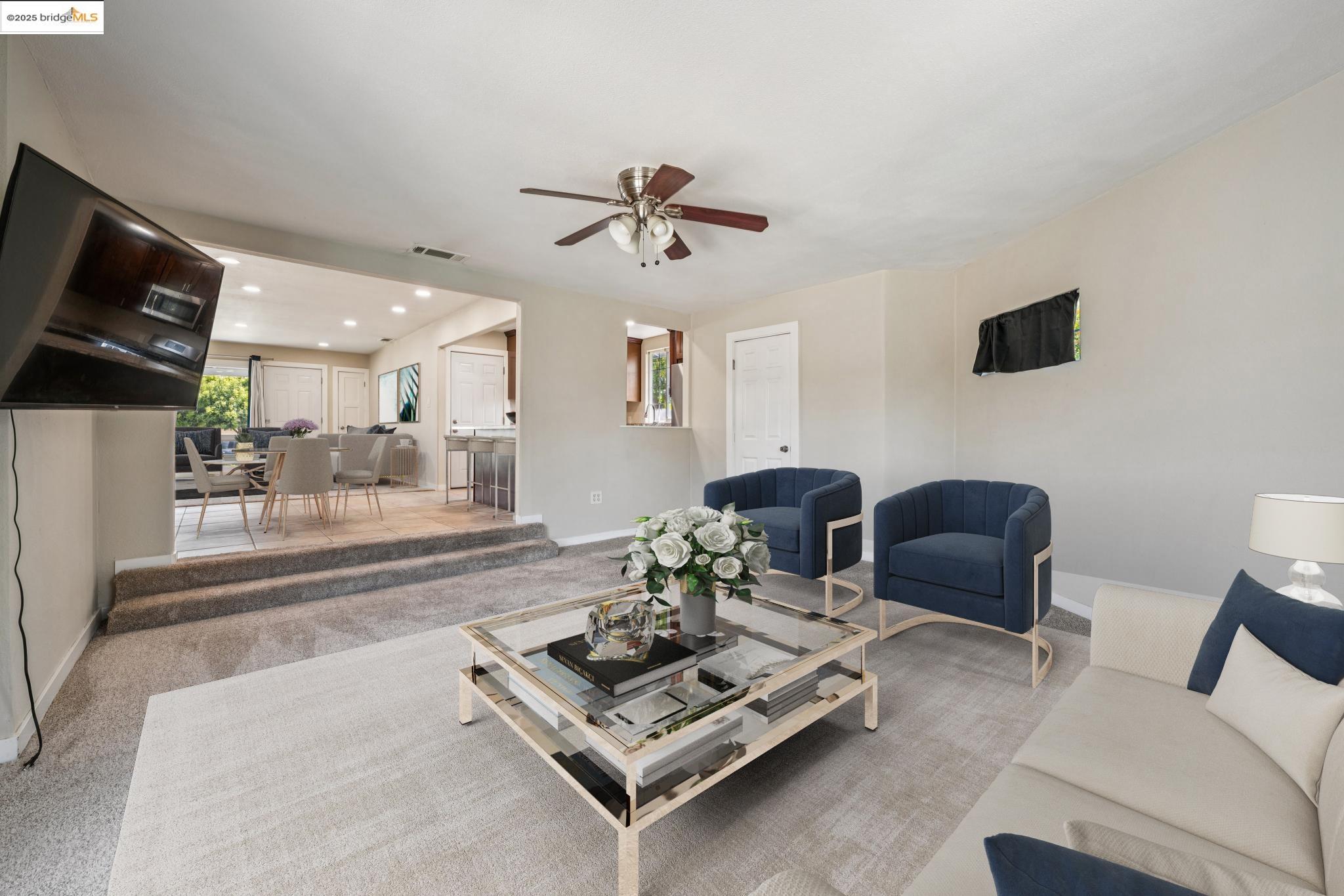 Detail Gallery Image 14 of 33 For 17761 via Arriba, San Lorenzo,  CA 94580 - 3 Beds | 1 Baths