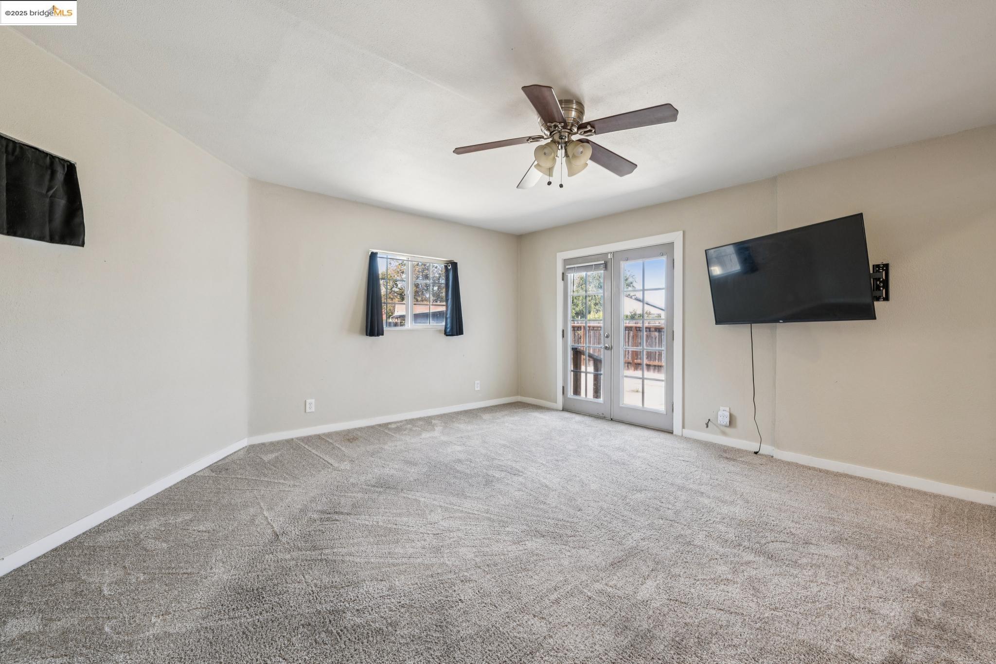 Detail Gallery Image 15 of 33 For 17761 via Arriba, San Lorenzo,  CA 94580 - 3 Beds | 1 Baths