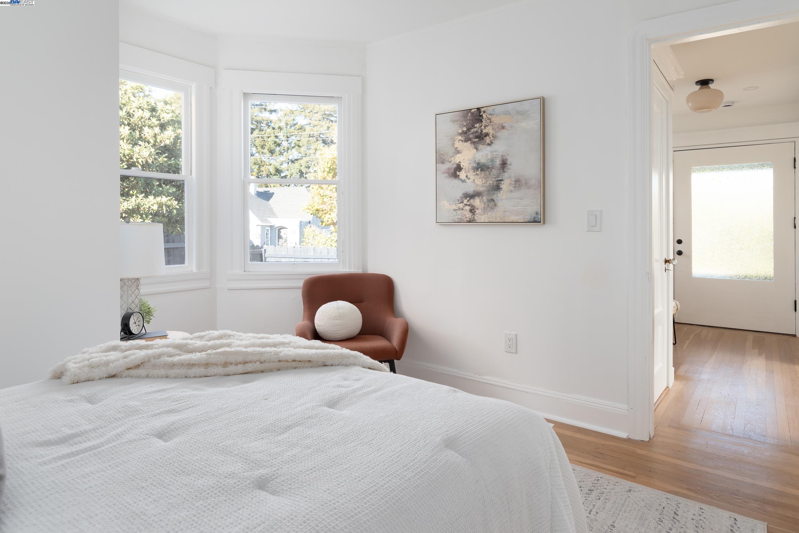 Detail Gallery Image 21 of 42 For 1146 Excelsior, Oakland,  CA 94610 - 3 Beds | 3 Baths