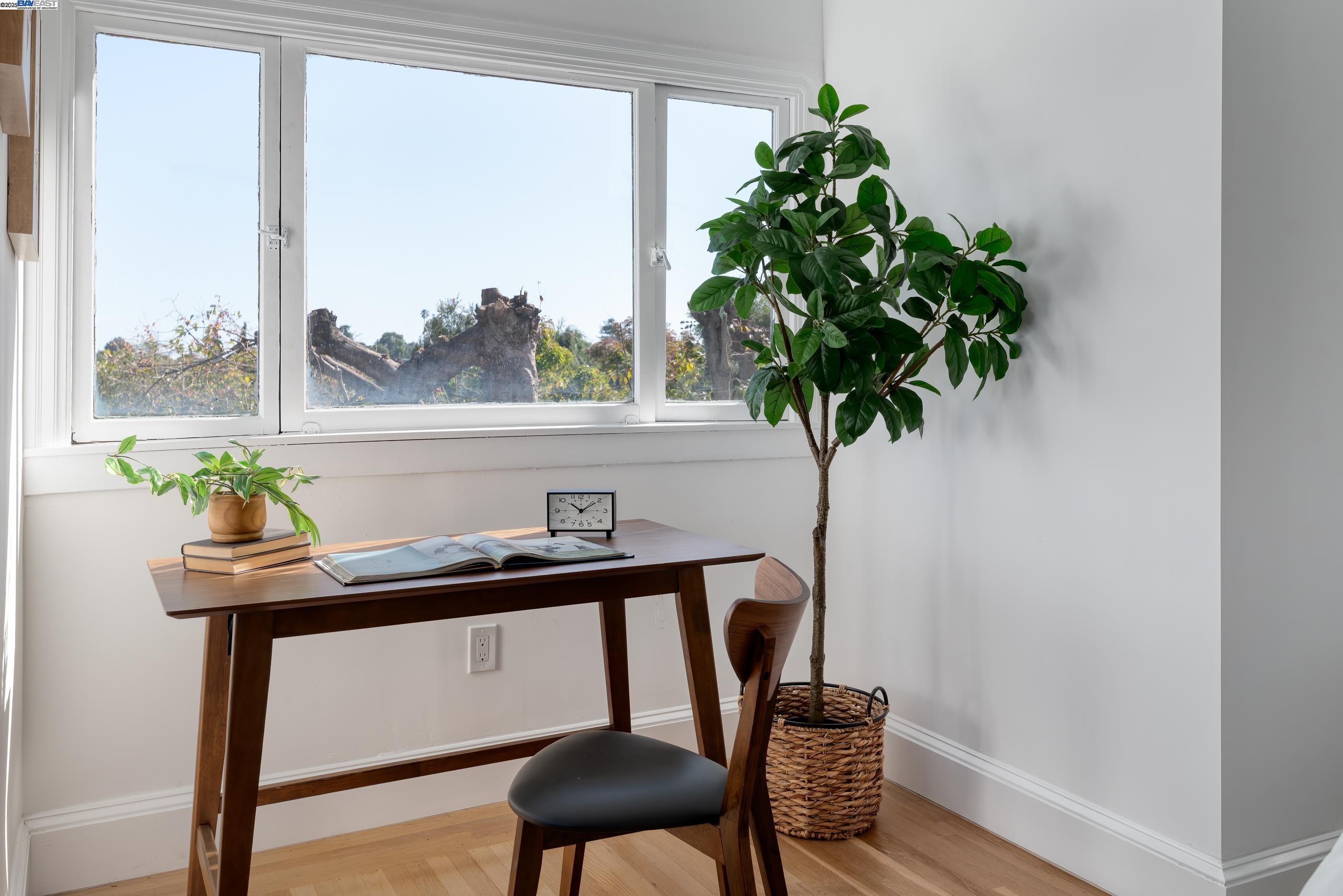 Detail Gallery Image 26 of 42 For 1146 Excelsior, Oakland,  CA 94610 - 3 Beds | 3 Baths
