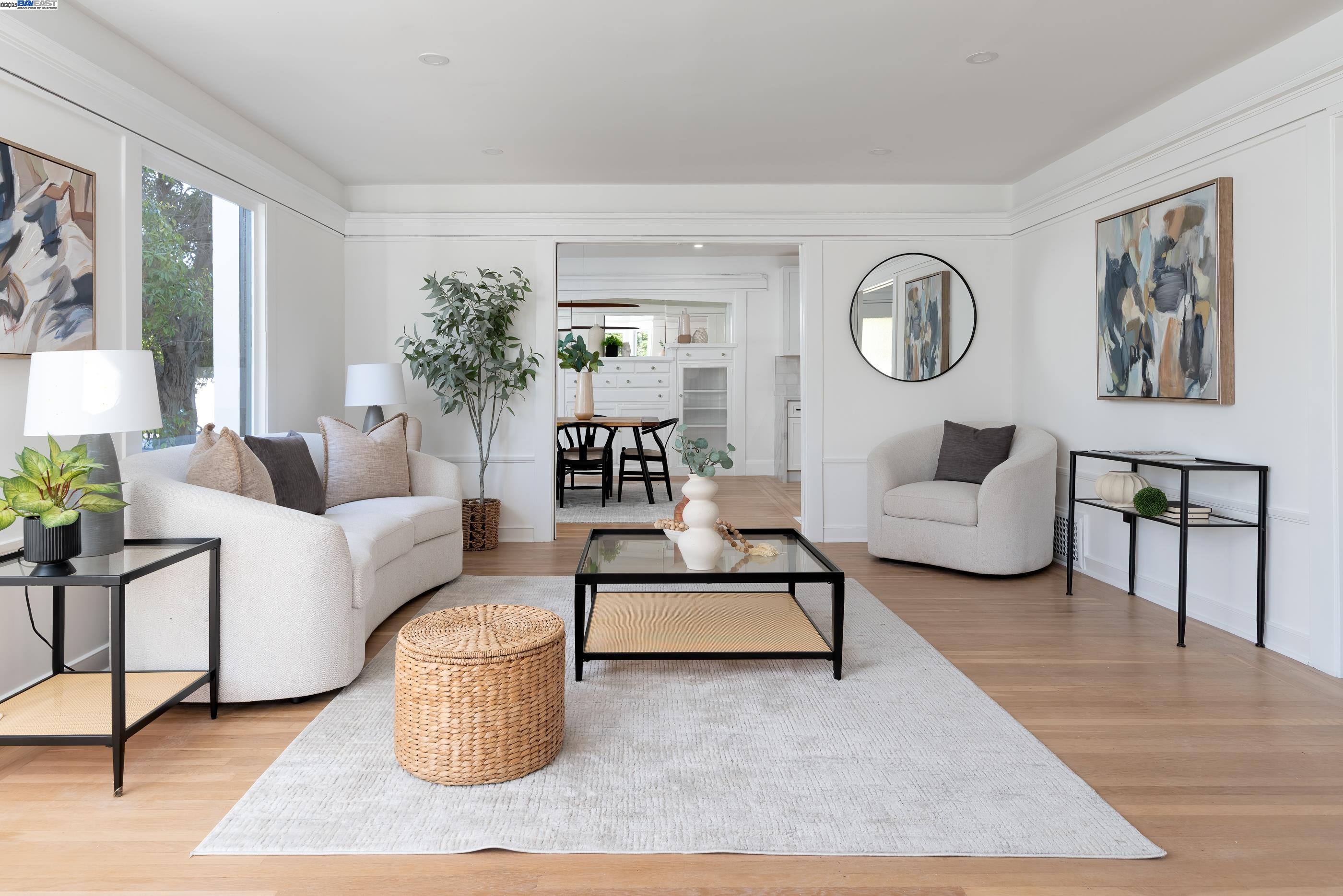 Detail Gallery Image 7 of 42 For 1146 Excelsior, Oakland,  CA 94610 - 3 Beds | 3 Baths
