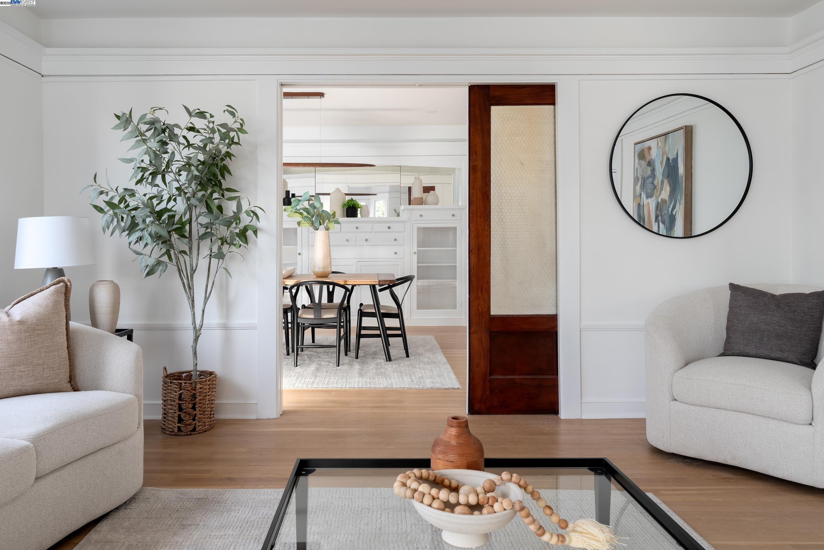 Detail Gallery Image 8 of 42 For 1146 Excelsior, Oakland,  CA 94610 - 3 Beds | 3 Baths