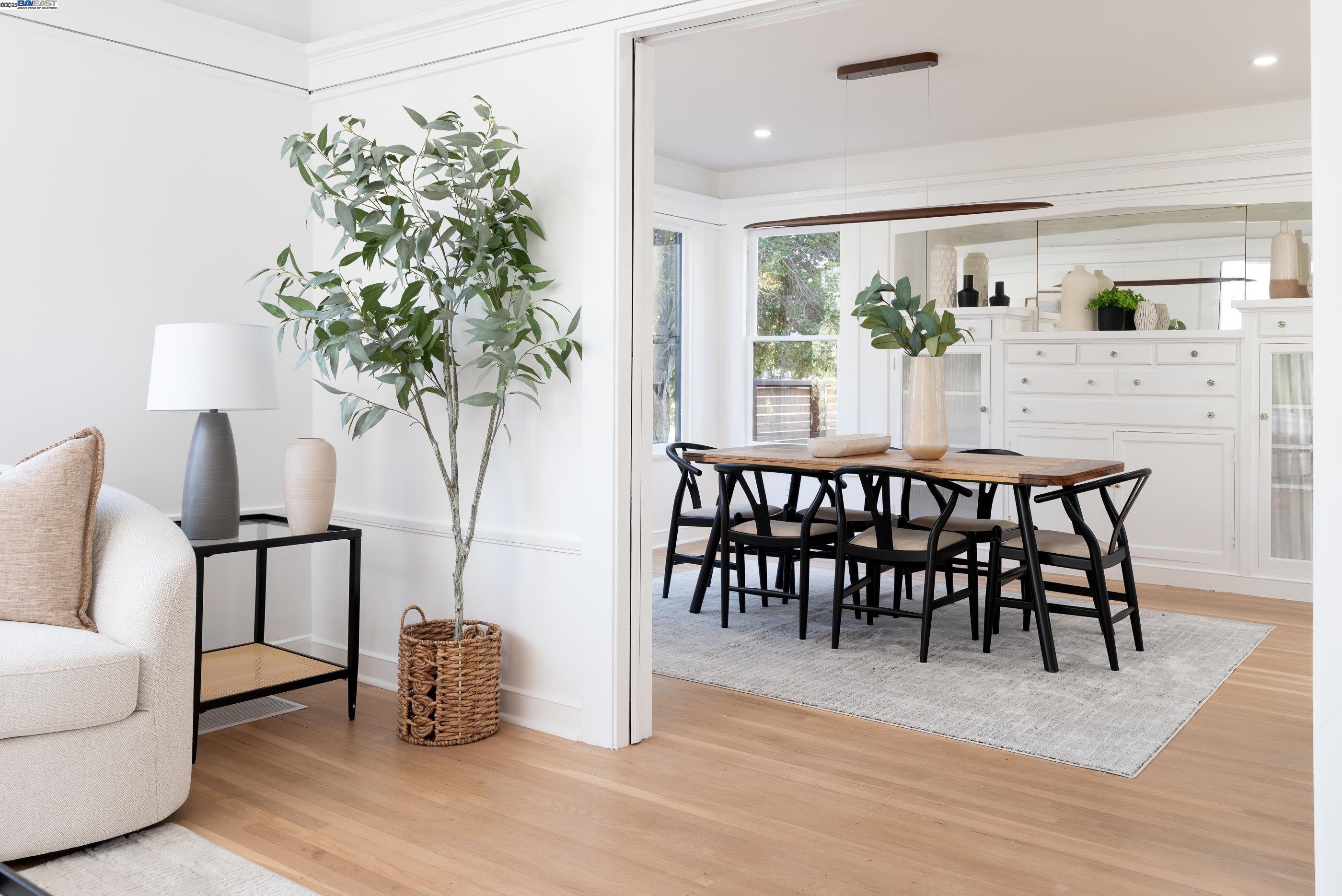 Detail Gallery Image 9 of 42 For 1146 Excelsior, Oakland,  CA 94610 - 3 Beds | 3 Baths