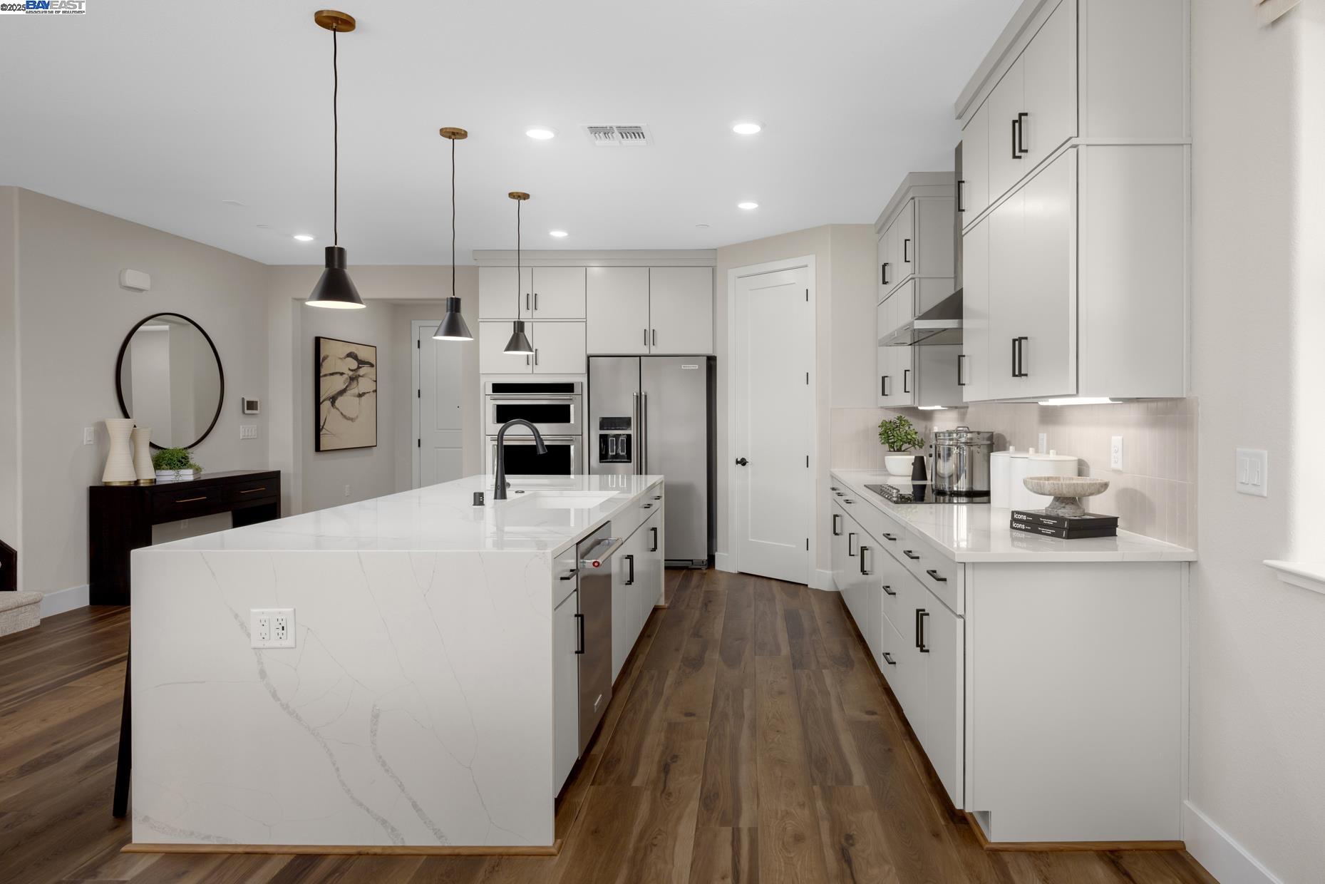 Detail Gallery Image 16 of 20 For 373 E Gobind Blvd, Mountain House,  CA 95391 - 5 Beds | 3/1 Baths