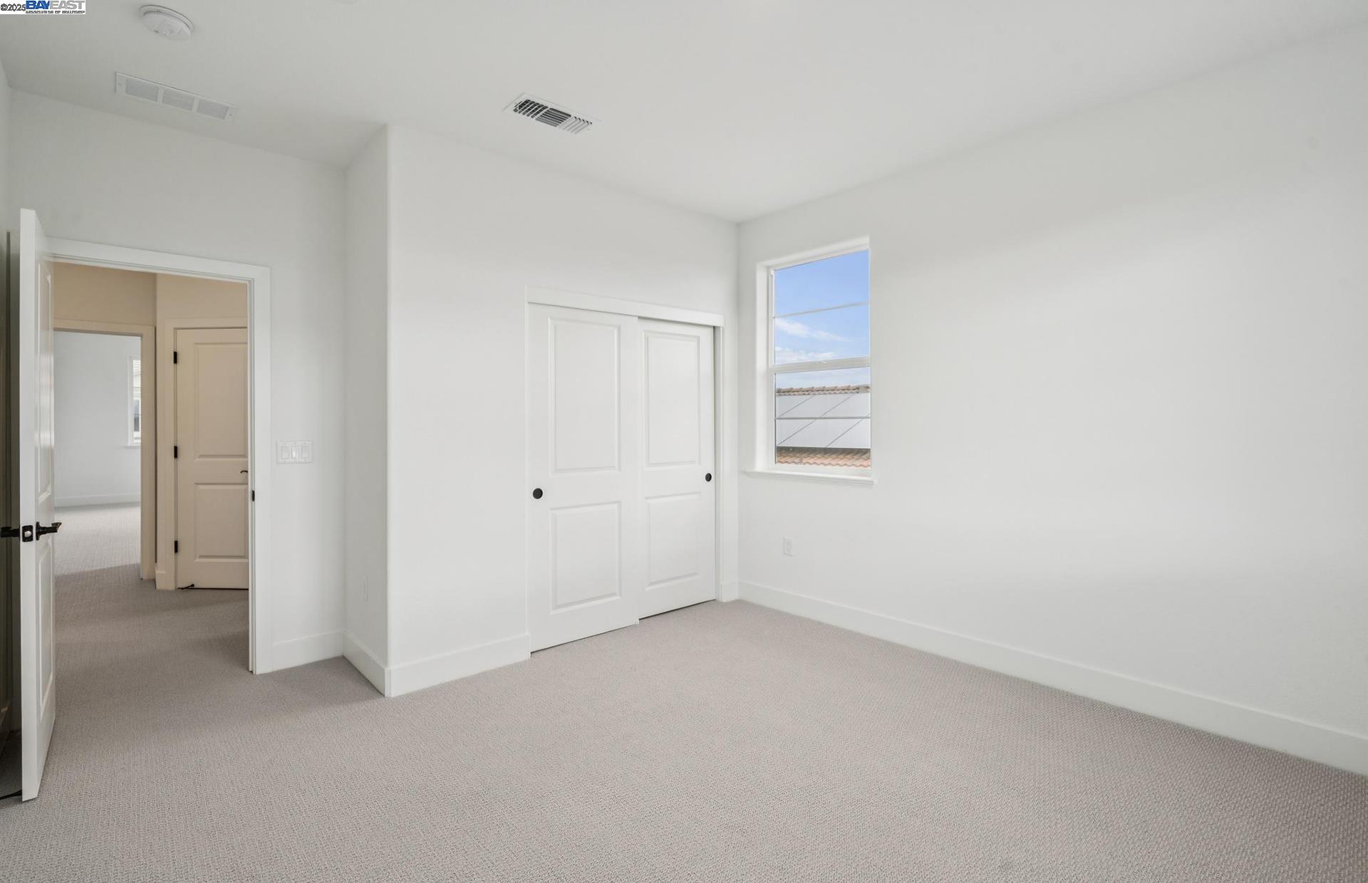 Detail Gallery Image 17 of 43 For 373 E Gobind Blvd, Mountain House,  CA 95391 - 5 Beds | 3/1 Baths