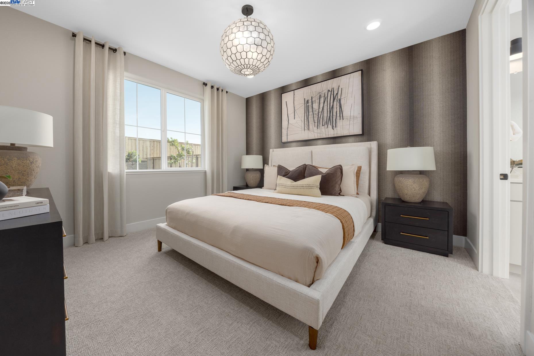 Detail Gallery Image 8 of 20 For 373 E Gobind Blvd, Mountain House,  CA 95391 - 5 Beds | 3/1 Baths