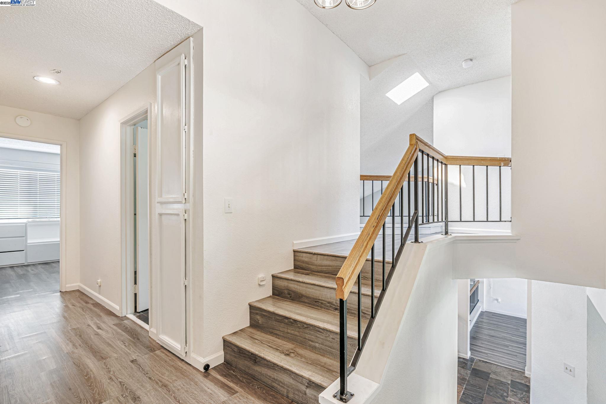 Detail Gallery Image 23 of 44 For 2819 Larkspur Dr, Antioch,  CA 94531 - 5 Beds | 3 Baths