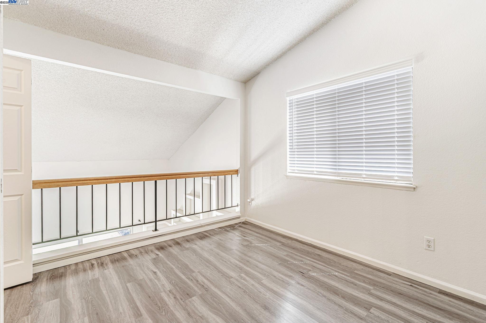 Detail Gallery Image 25 of 44 For 2819 Larkspur Dr, Antioch,  CA 94531 - 5 Beds | 3 Baths
