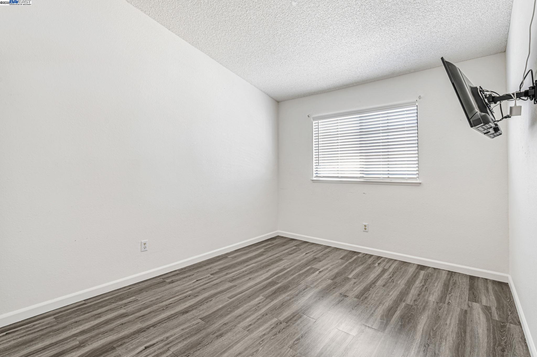 Detail Gallery Image 33 of 44 For 2819 Larkspur Dr, Antioch,  CA 94531 - 5 Beds | 3 Baths