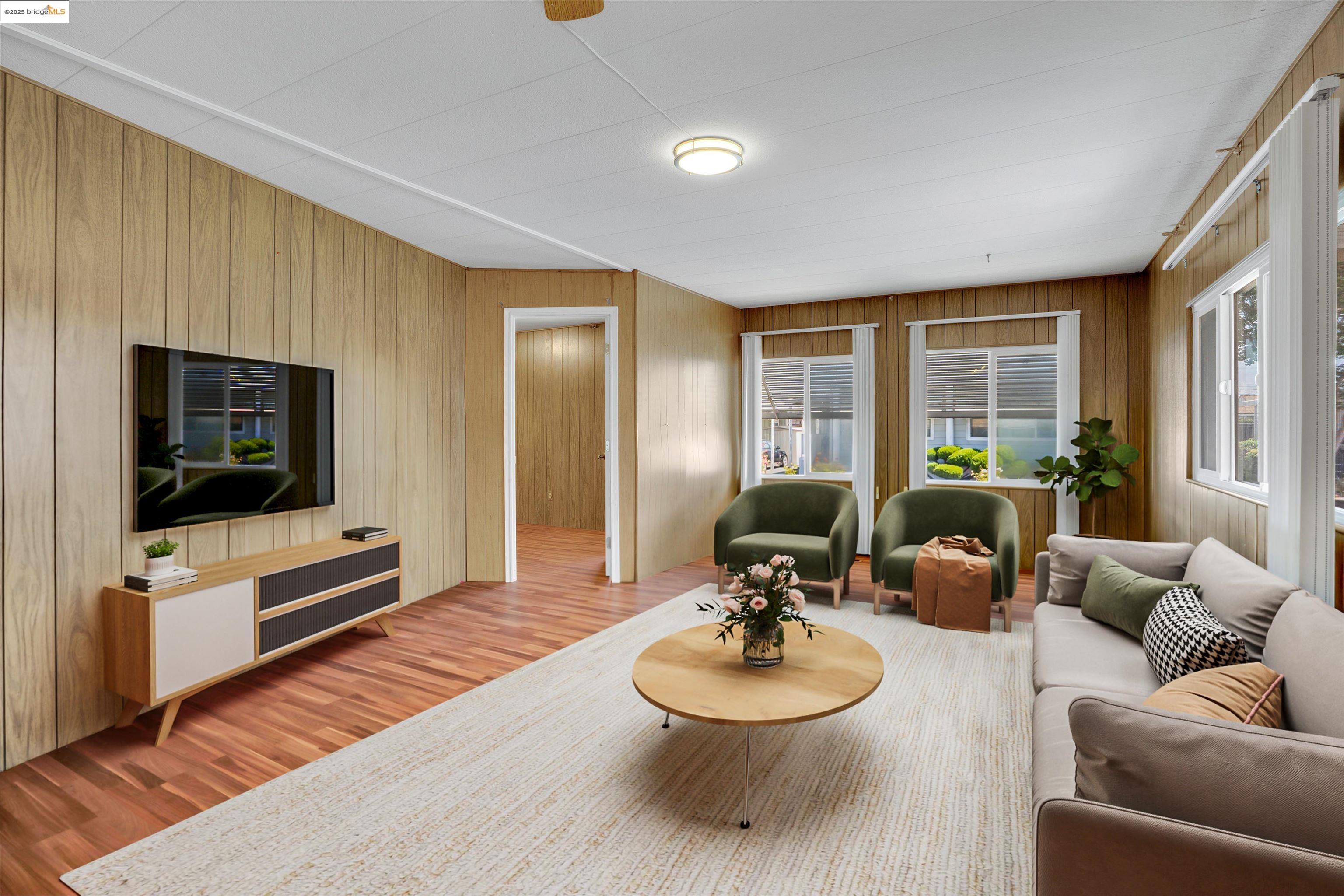 Detail Gallery Image 8 of 49 For 154 Santa Teresa, San Leandro,  CA 94579 - 2 Beds | 2 Baths