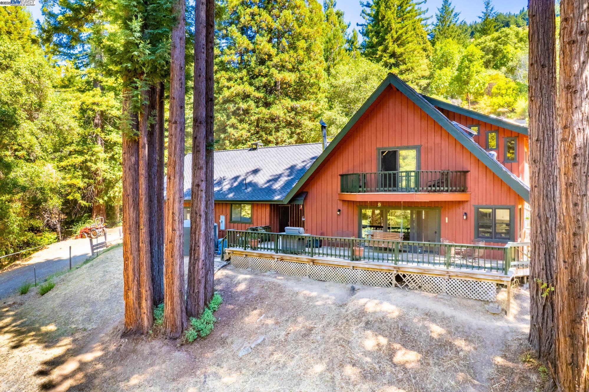 Detail Gallery Image 1 of 59 For 17900 Appian Way, Navarro,  CA 95463 - 3 Beds | 2 Baths