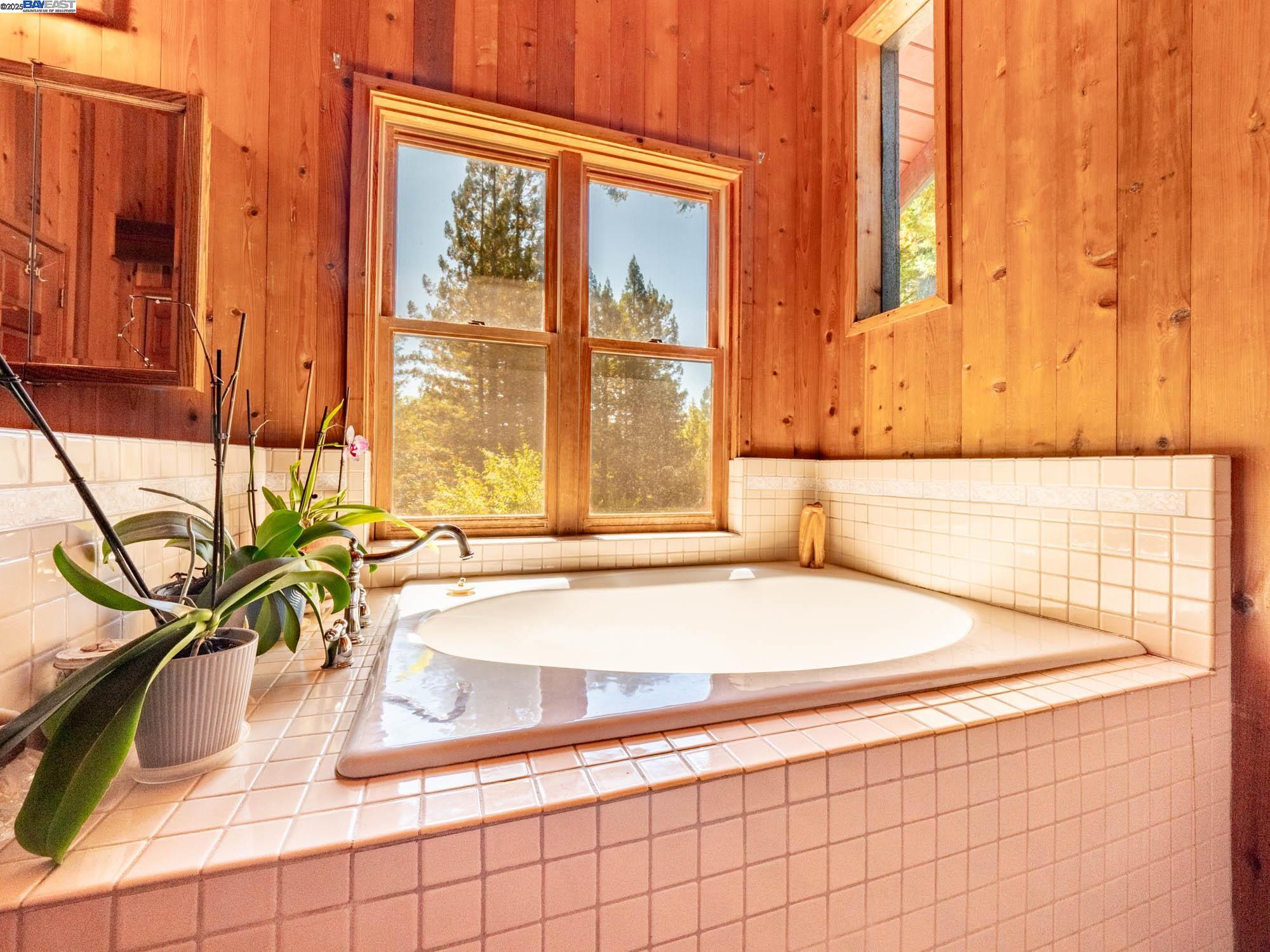 Detail Gallery Image 22 of 59 For 17900 Appian Way, Navarro,  CA 95463 - 3 Beds | 2 Baths