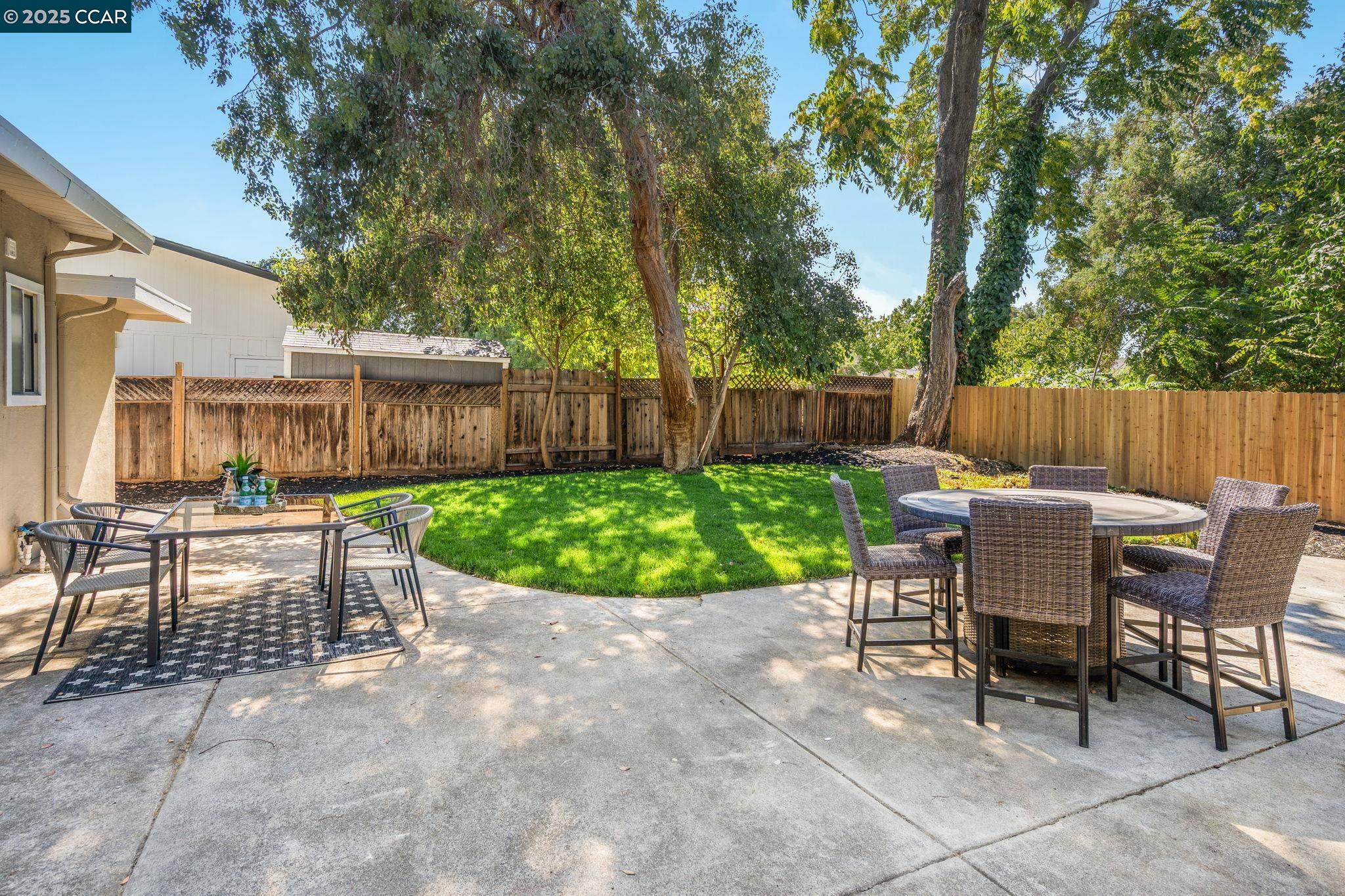 Detail Gallery Image 36 of 47 For 1781 Gilardy Dr, Concord,  CA 94518 - 5 Beds | 3 Baths