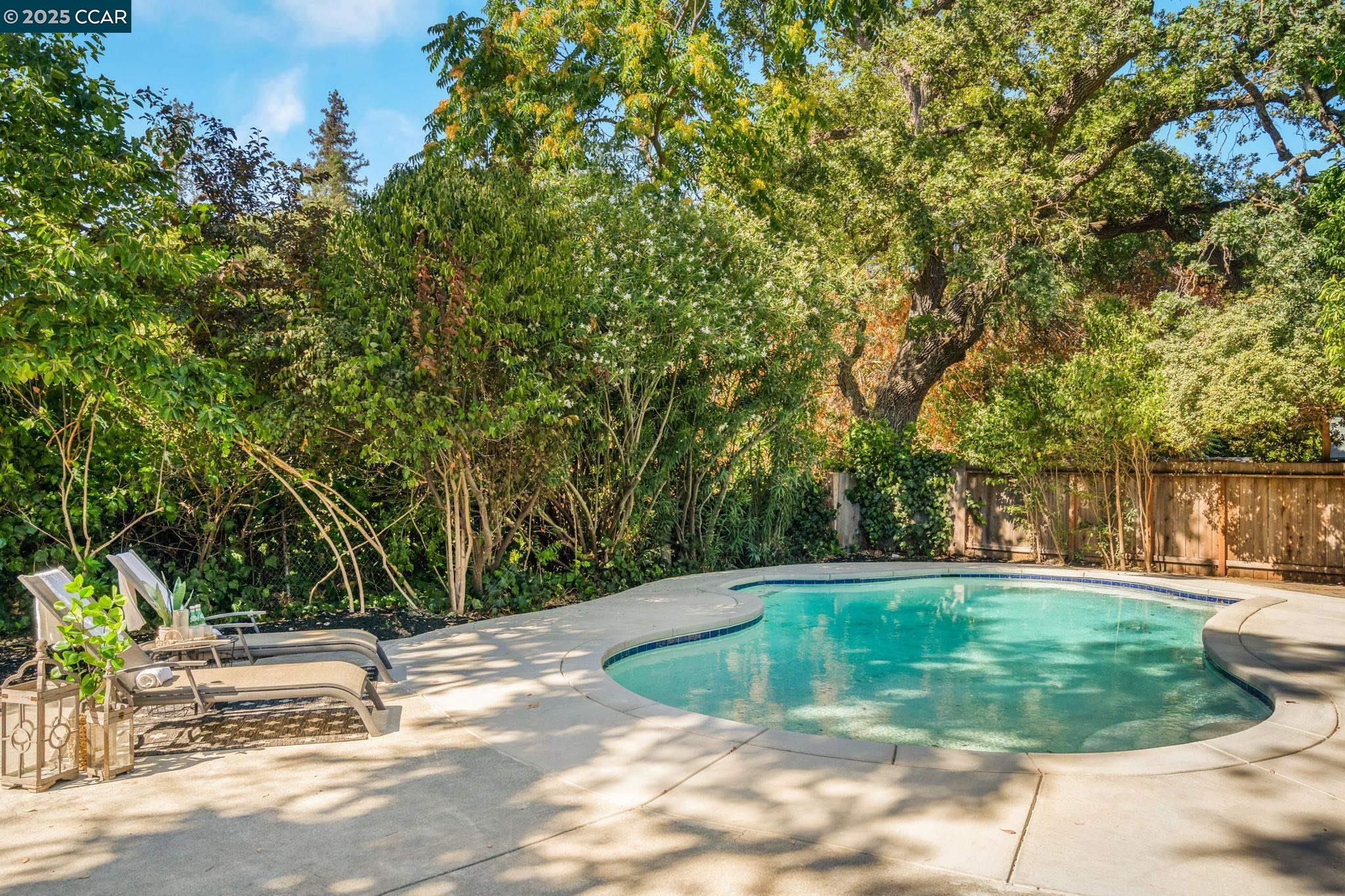 Detail Gallery Image 37 of 47 For 1781 Gilardy Dr, Concord,  CA 94518 - 5 Beds | 3 Baths