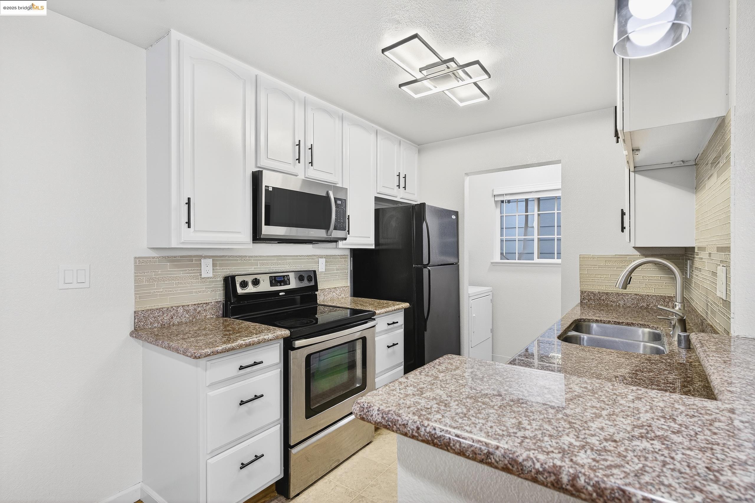 Detail Gallery Image 19 of 60 For 165 Lighthouse Dr, Vallejo,  CA 94590 - 2 Beds | 2 Baths