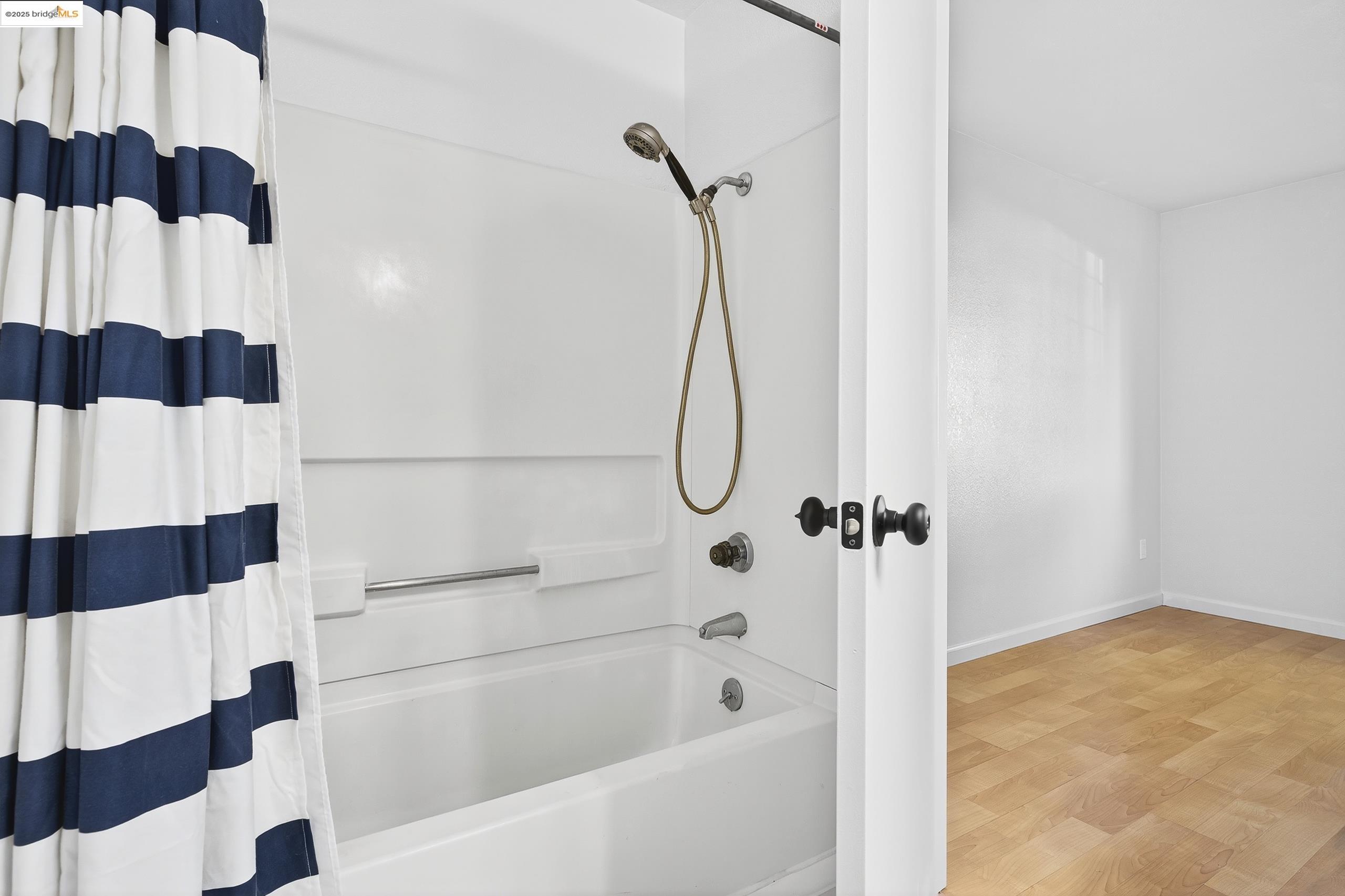 Detail Gallery Image 28 of 60 For 165 Lighthouse Dr, Vallejo,  CA 94590 - 2 Beds | 2 Baths