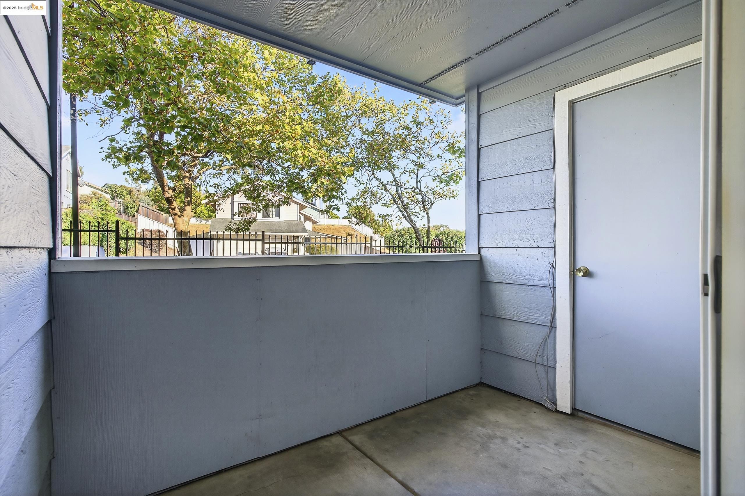 Detail Gallery Image 38 of 60 For 165 Lighthouse Dr, Vallejo,  CA 94590 - 2 Beds | 2 Baths
