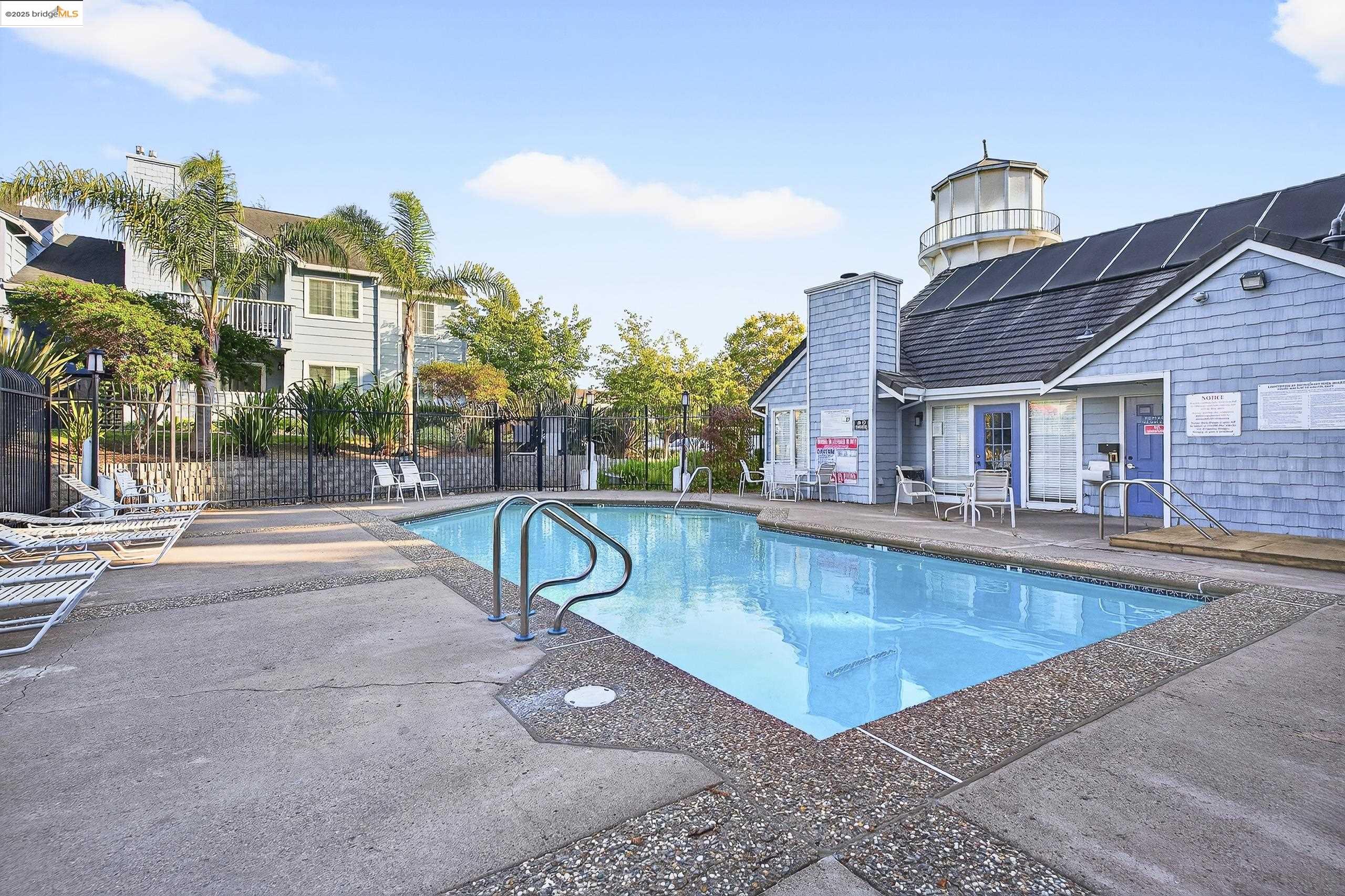 Detail Gallery Image 46 of 60 For 165 Lighthouse Dr, Vallejo,  CA 94590 - 2 Beds | 2 Baths