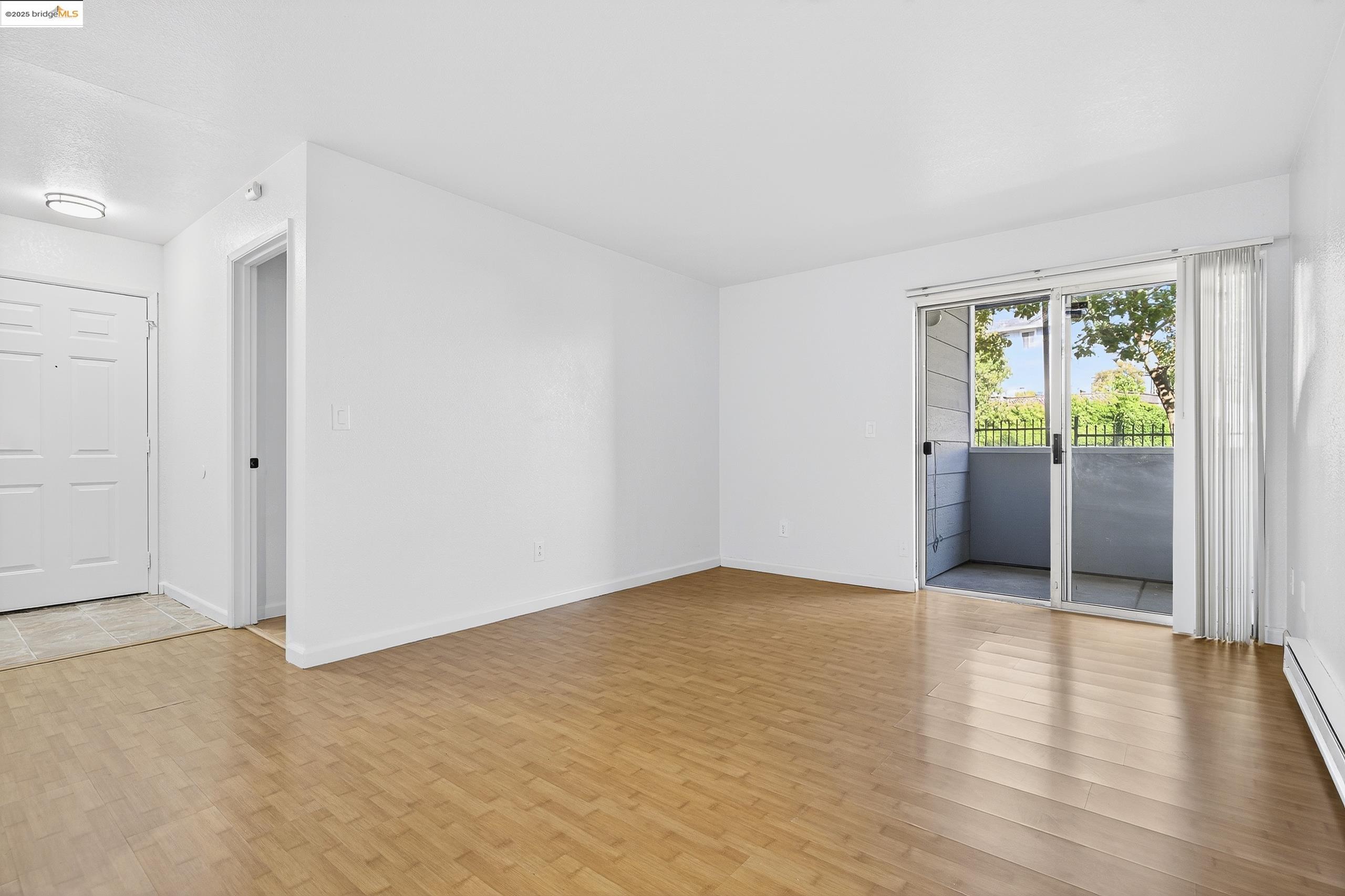 Detail Gallery Image 9 of 60 For 165 Lighthouse Dr, Vallejo,  CA 94590 - 2 Beds | 2 Baths