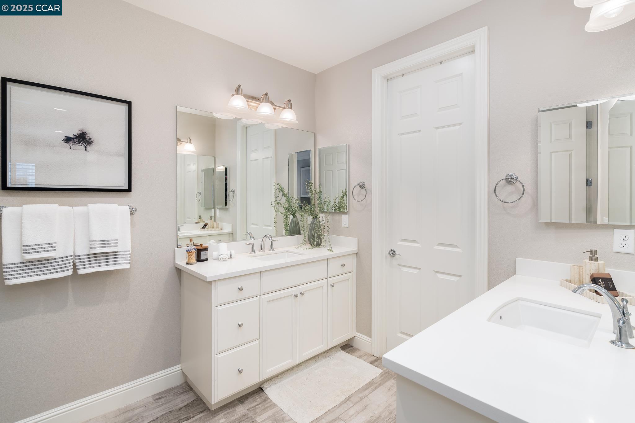 Detail Gallery Image 14 of 28 For 5110 Rowan Dr, San Ramon,  CA 94582 - 4 Beds | 3/1 Baths
