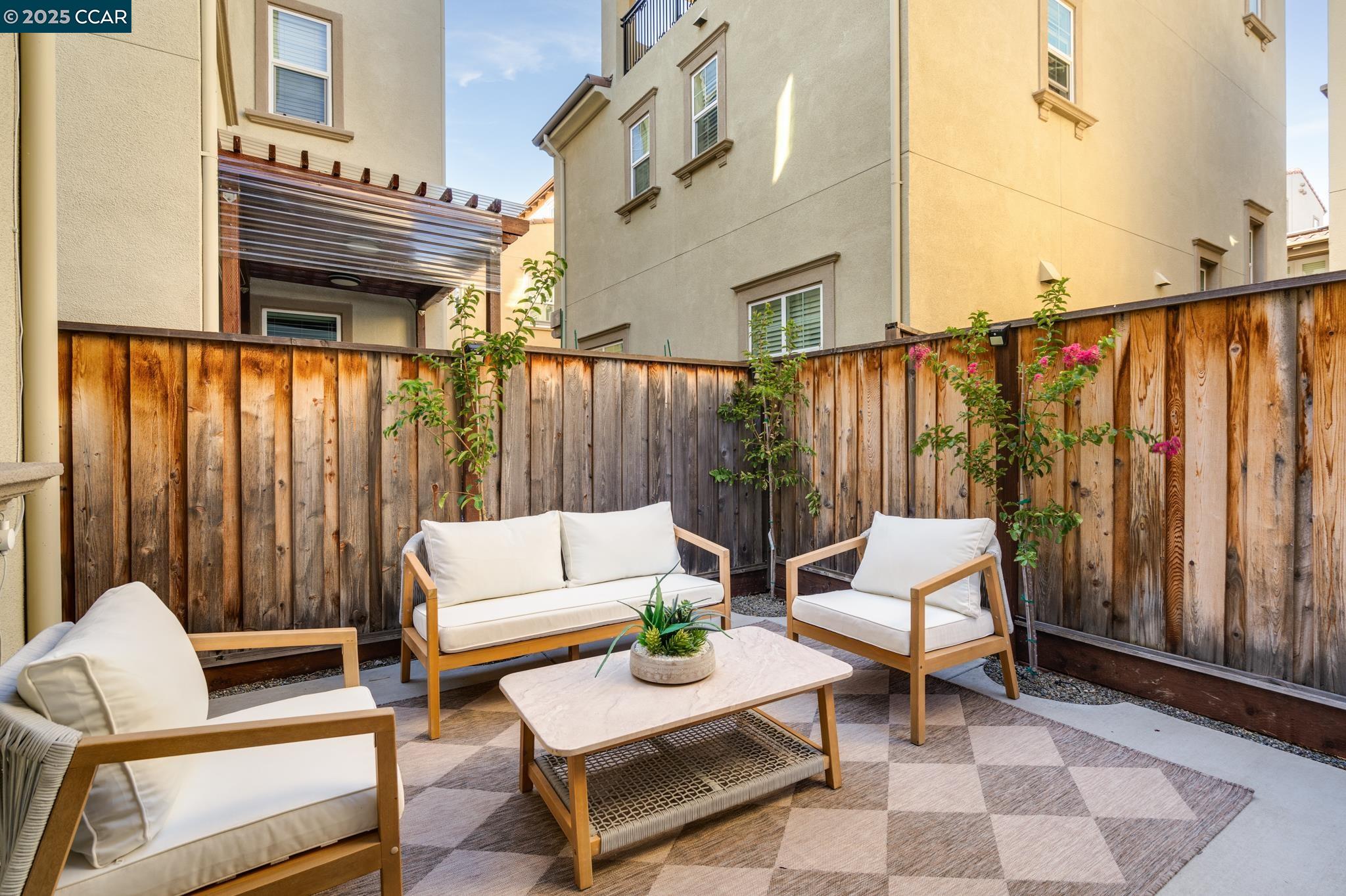 Detail Gallery Image 24 of 28 For 5110 Rowan Dr, San Ramon,  CA 94582 - 4 Beds | 3/1 Baths