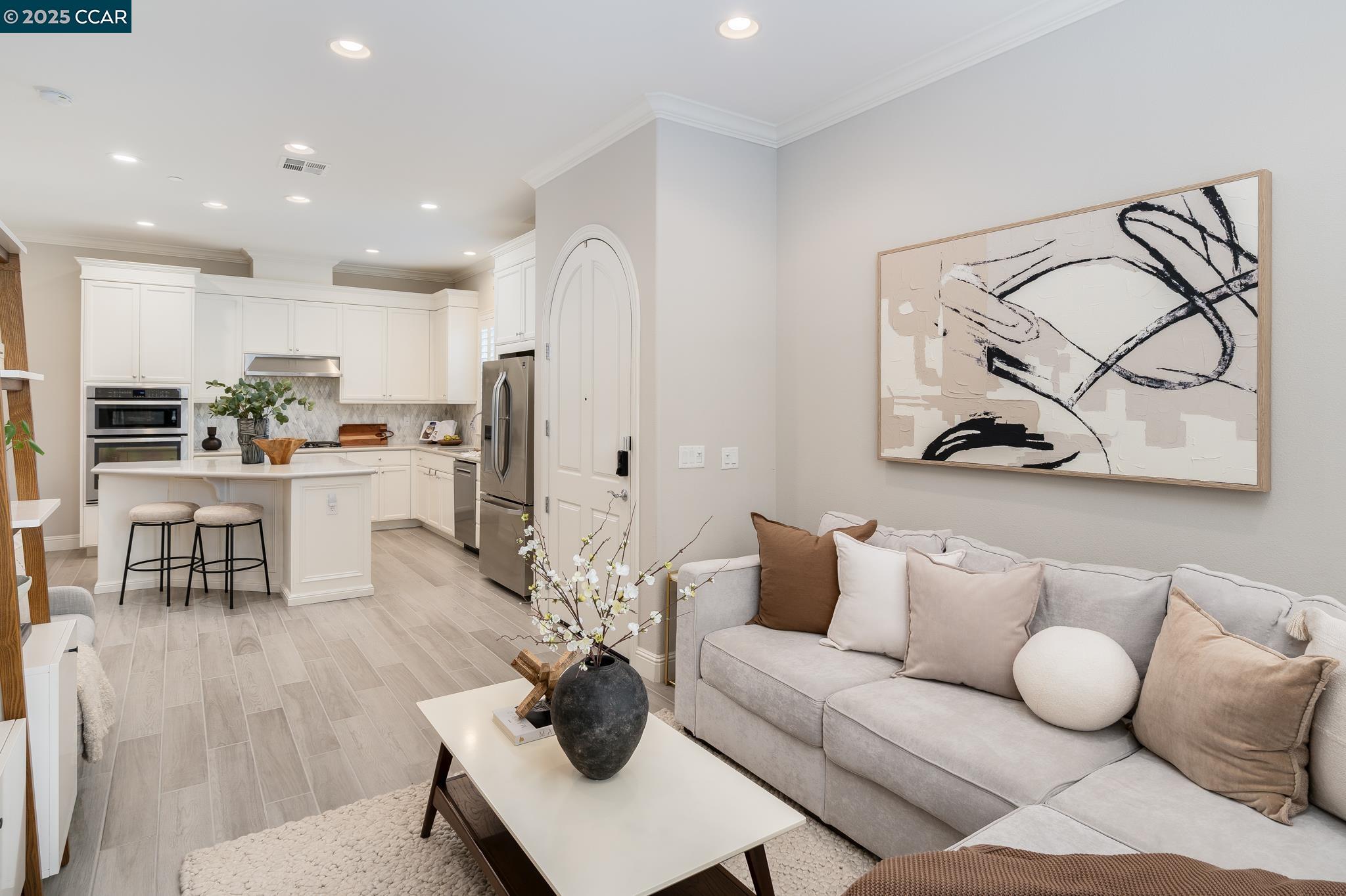 Detail Gallery Image 5 of 28 For 5110 Rowan Dr, San Ramon,  CA 94582 - 4 Beds | 3/1 Baths