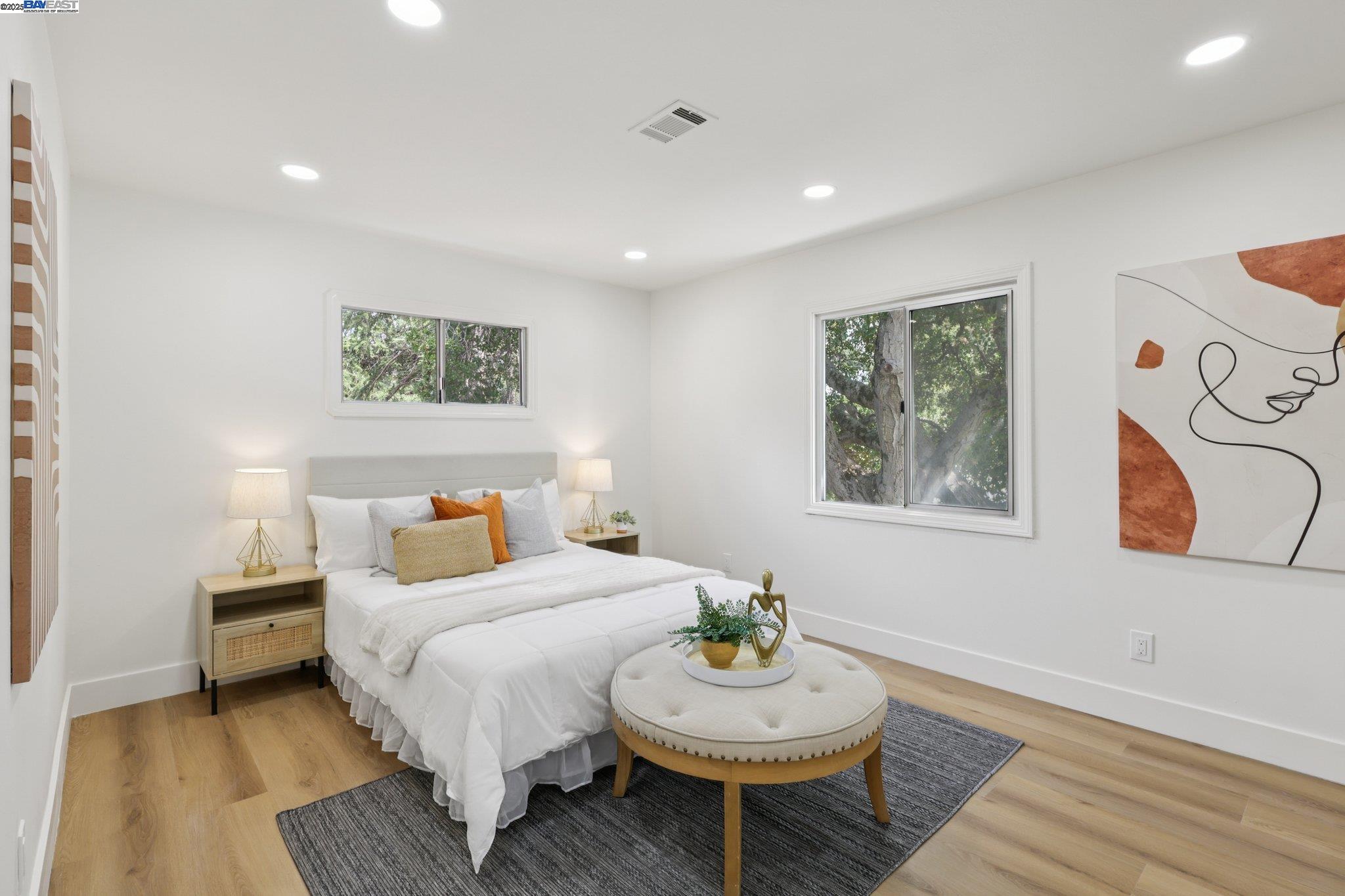 Detail Gallery Image 18 of 39 For 4866 Seven Hills Rd, Castro Valley,  CA 94546 - 2 Beds | 1/1 Baths