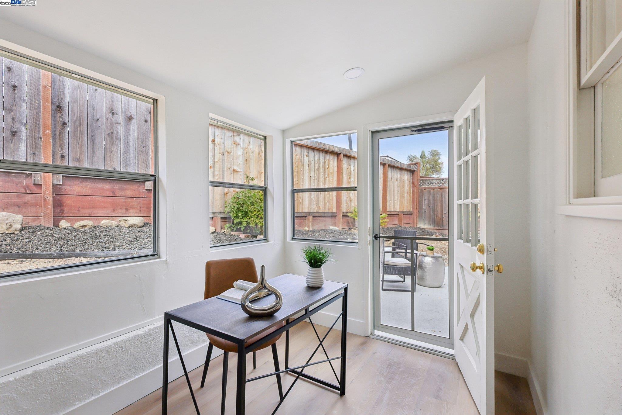 Detail Gallery Image 22 of 39 For 4866 Seven Hills Rd, Castro Valley,  CA 94546 - 2 Beds | 1/1 Baths