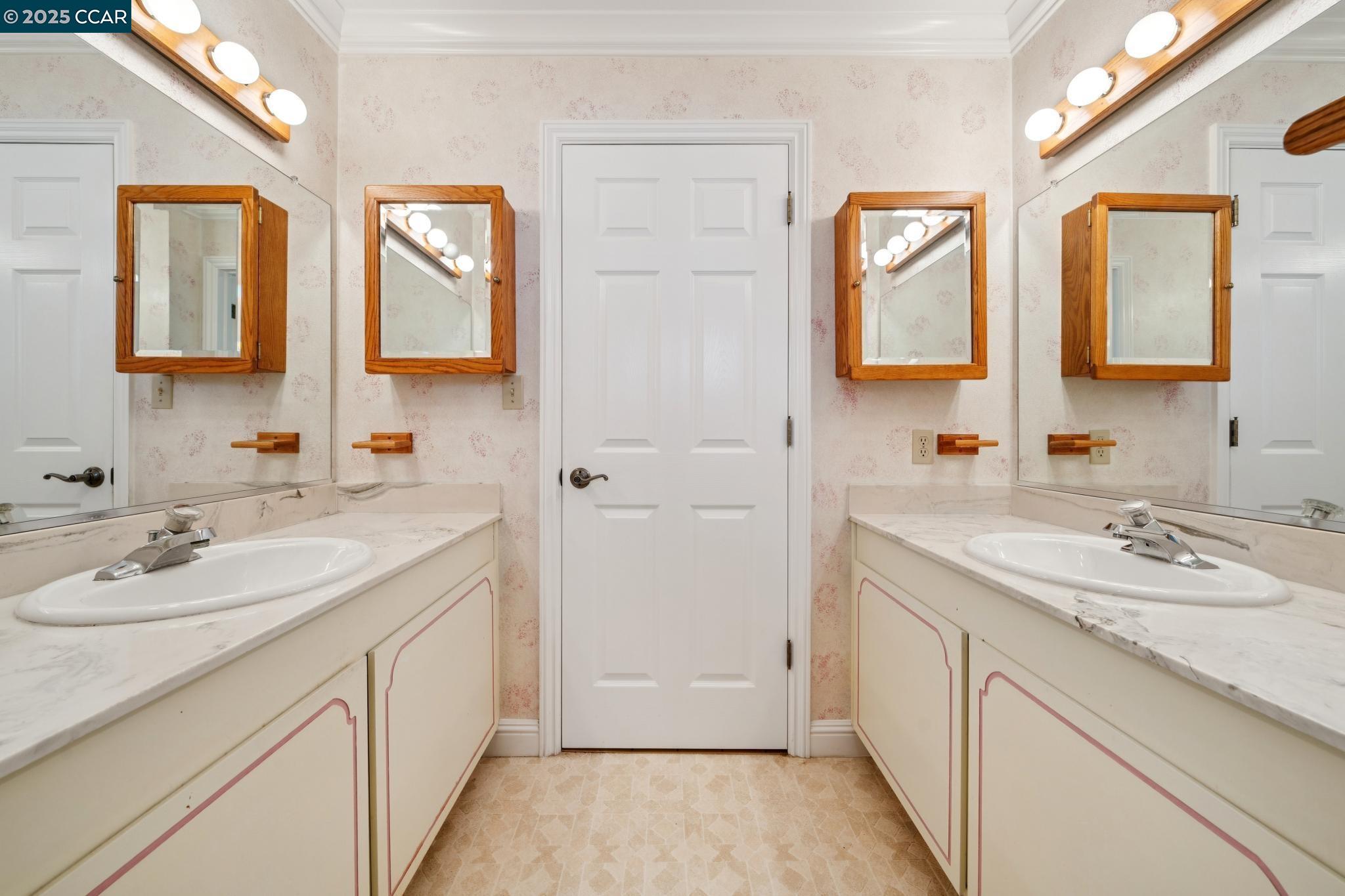 Detail Gallery Image 50 of 60 For 30 Mt. Mckinley Ct., Clayton,  CA 94517-1508 - 4 Beds | 3 Baths