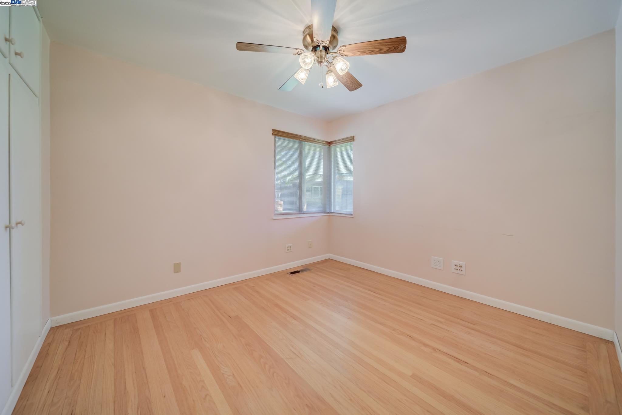 Detail Gallery Image 22 of 34 For 19 via Hermosa, San Lorenzo,  CA 94580 - 3 Beds | 1/1 Baths