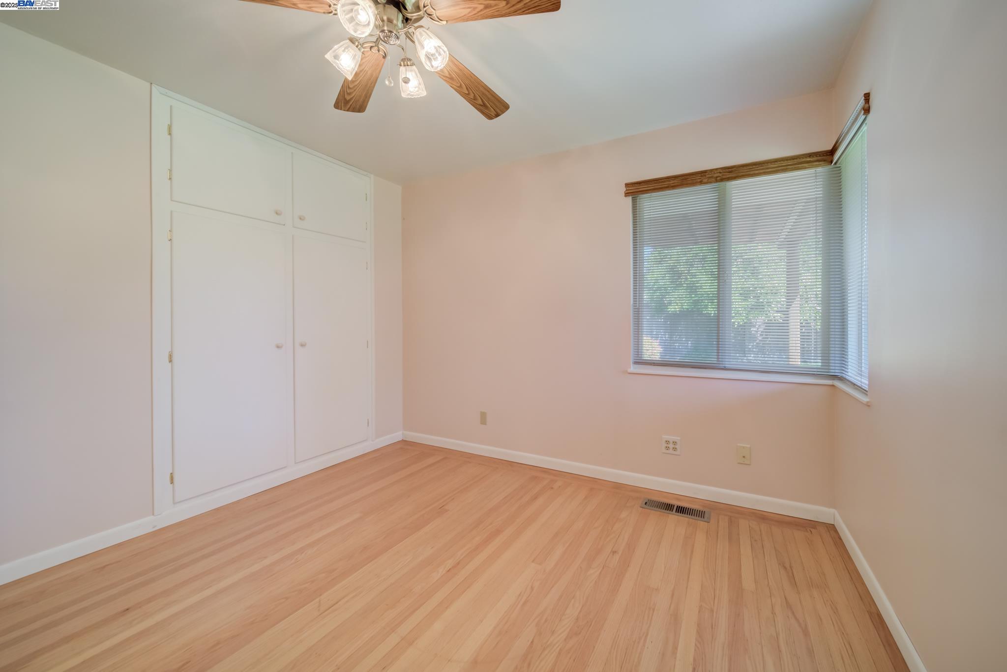 Detail Gallery Image 23 of 34 For 19 via Hermosa, San Lorenzo,  CA 94580 - 3 Beds | 1/1 Baths