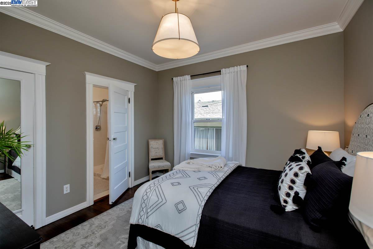 Detail Gallery Image 22 of 40 For 3211 Madison St, Alameda,  CA 94501 - 2 Beds | 1/1 Baths