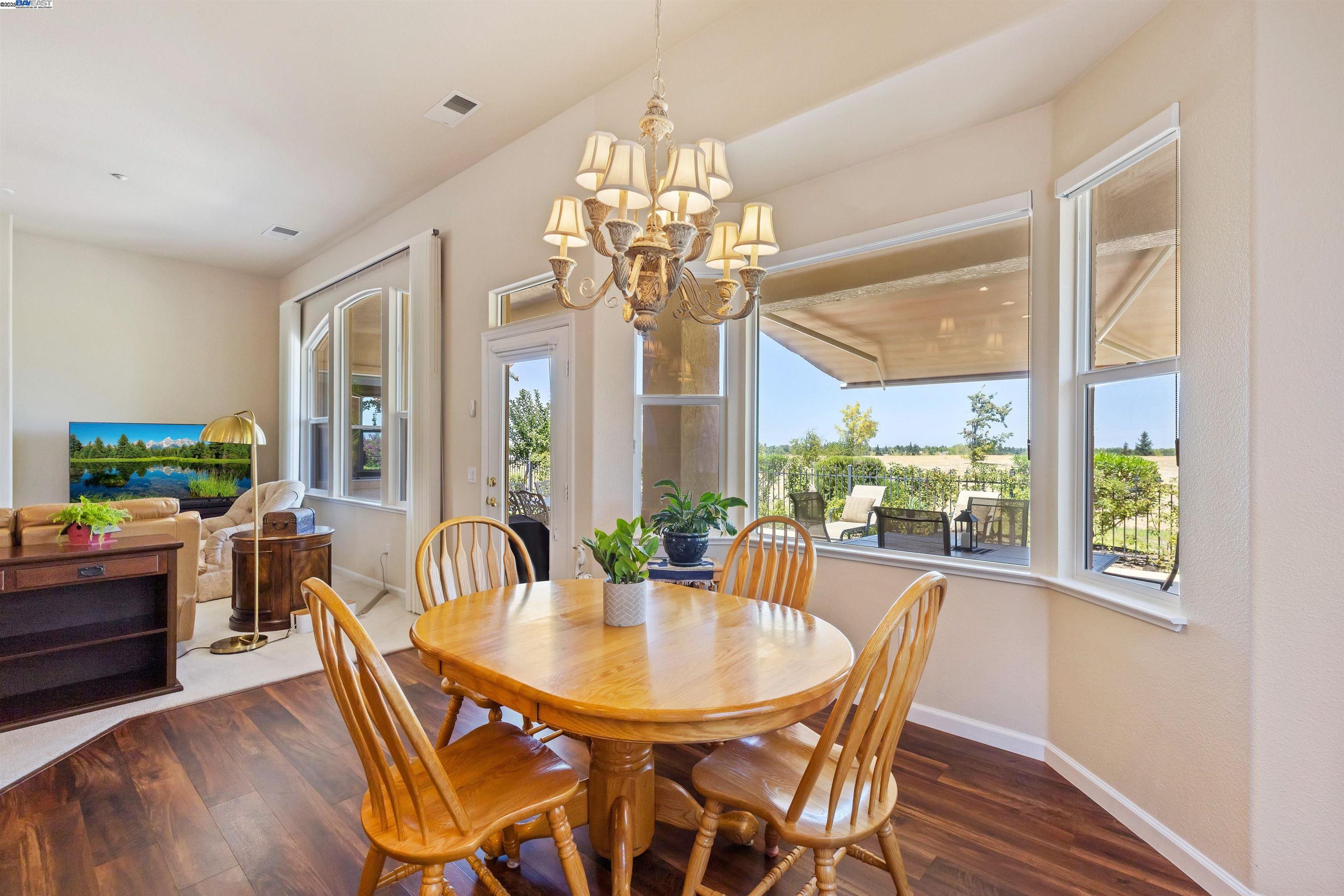 Detail Gallery Image 15 of 53 For 1505 Bismarck Ln, Brentwood,  CA 94513 - 2 Beds | 2/1 Baths
