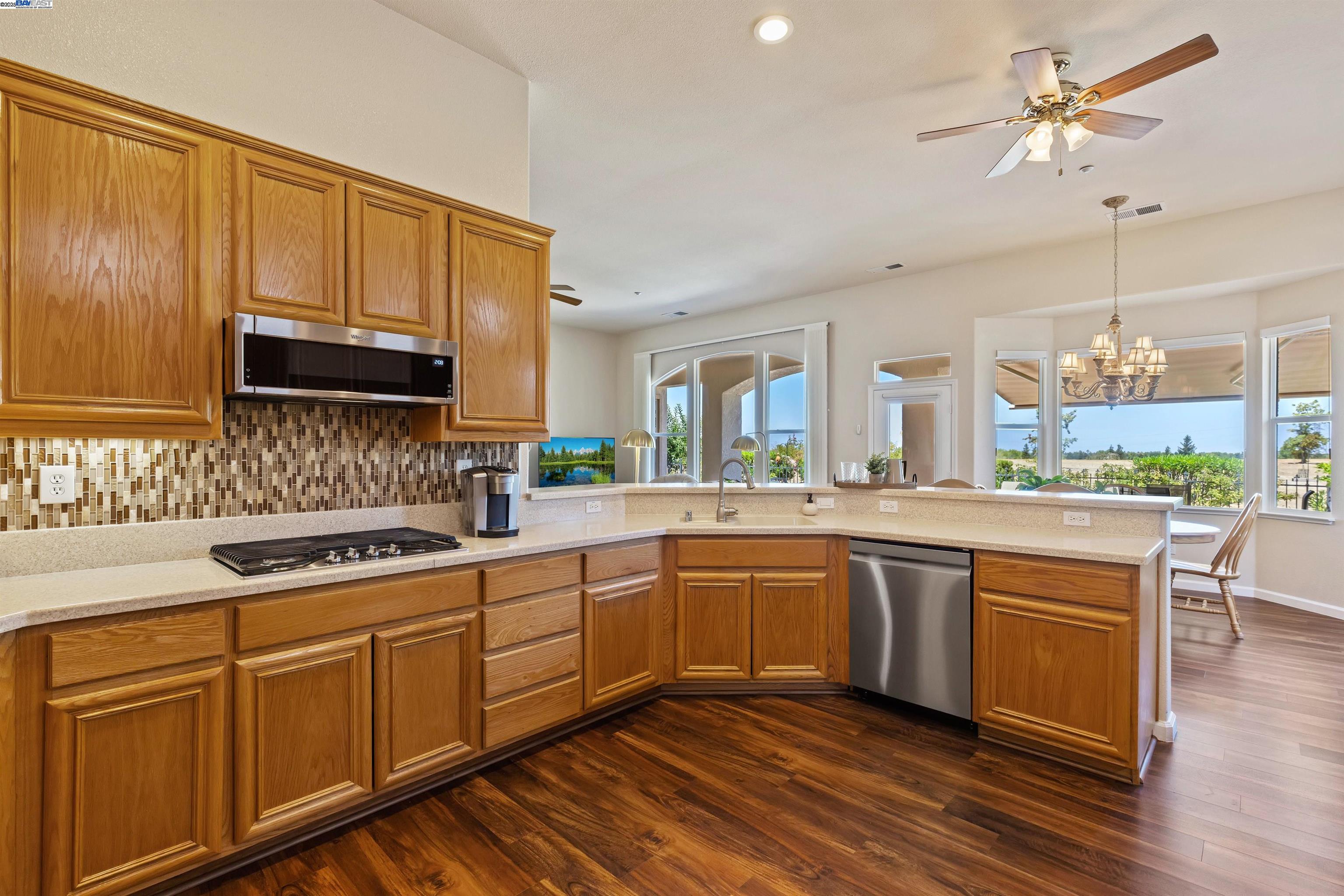 Detail Gallery Image 17 of 53 For 1505 Bismarck Ln, Brentwood,  CA 94513 - 2 Beds | 2/1 Baths