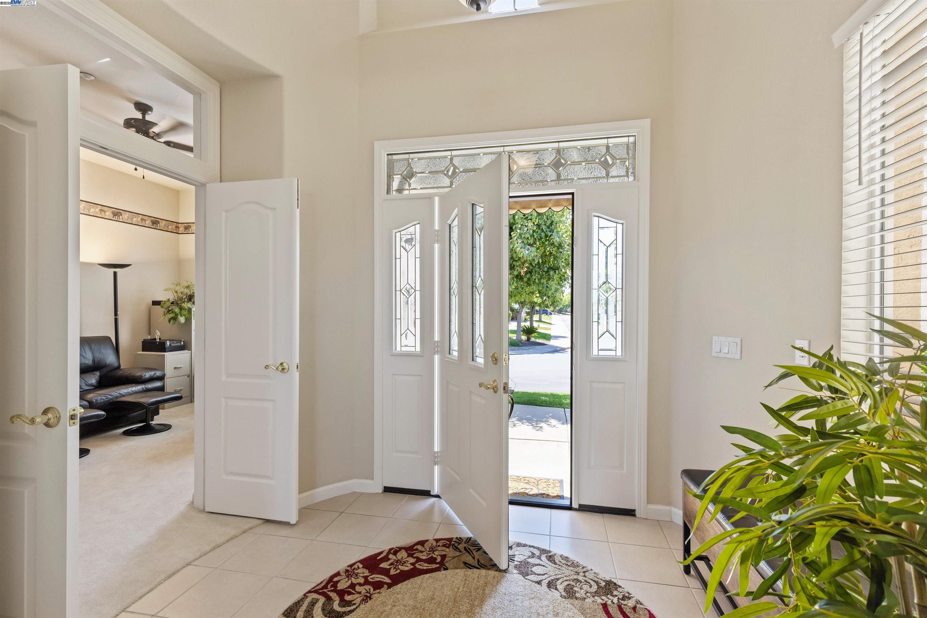 Detail Gallery Image 4 of 53 For 1505 Bismarck Ln, Brentwood,  CA 94513 - 2 Beds | 2/1 Baths