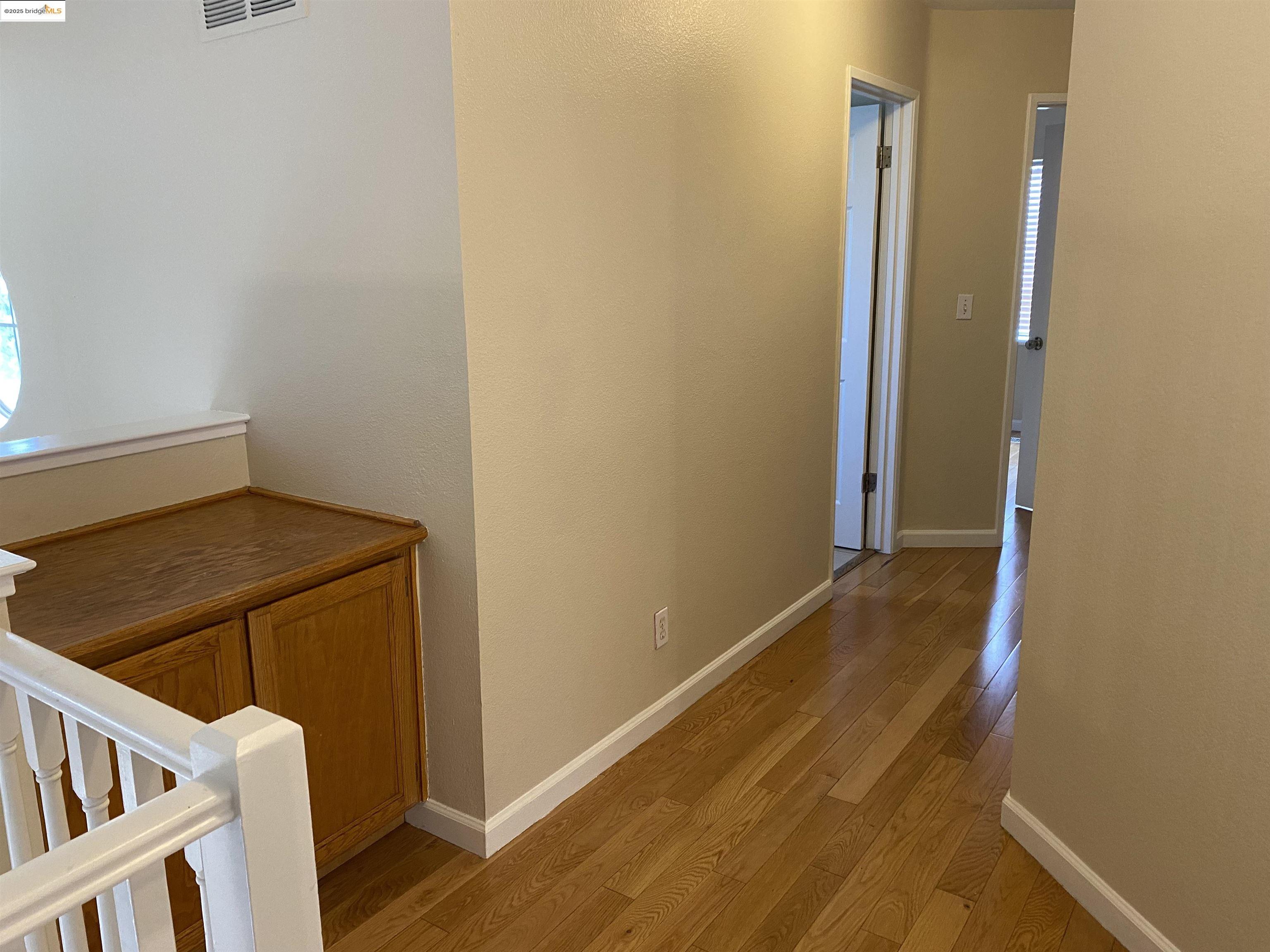 Detail Gallery Image 17 of 23 For 5239 Woodside Way, Antioch,  CA 94519-9999 - 4 Beds | 2/1 Baths