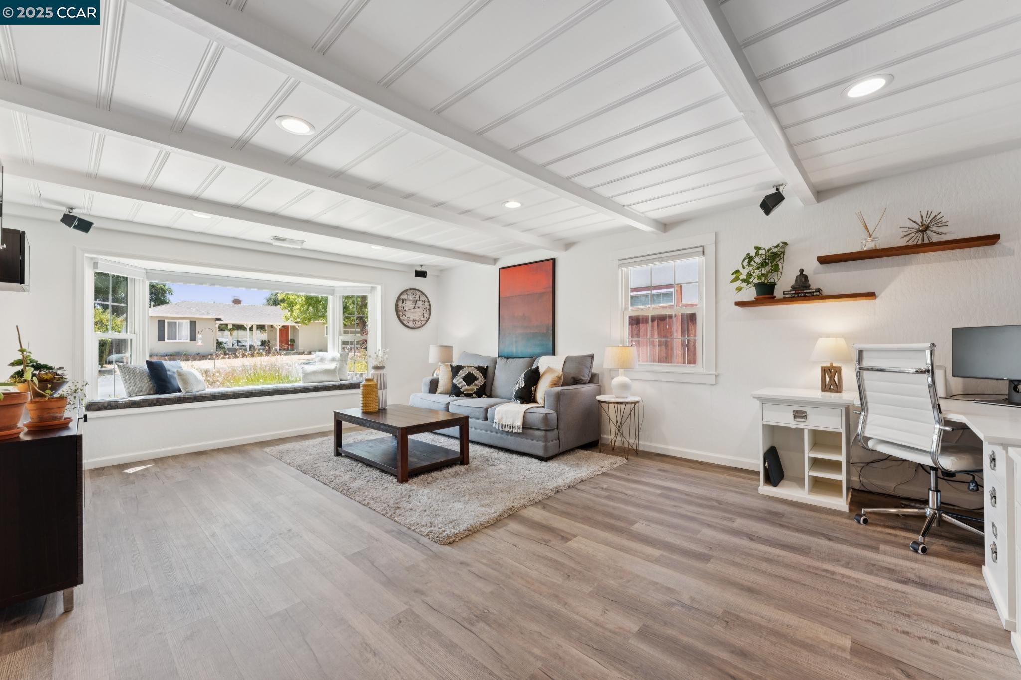 Detail Gallery Image 24 of 59 For 347 Valley View Rd, Pleasant Hill,  CA 94523 - 3 Beds | 2 Baths