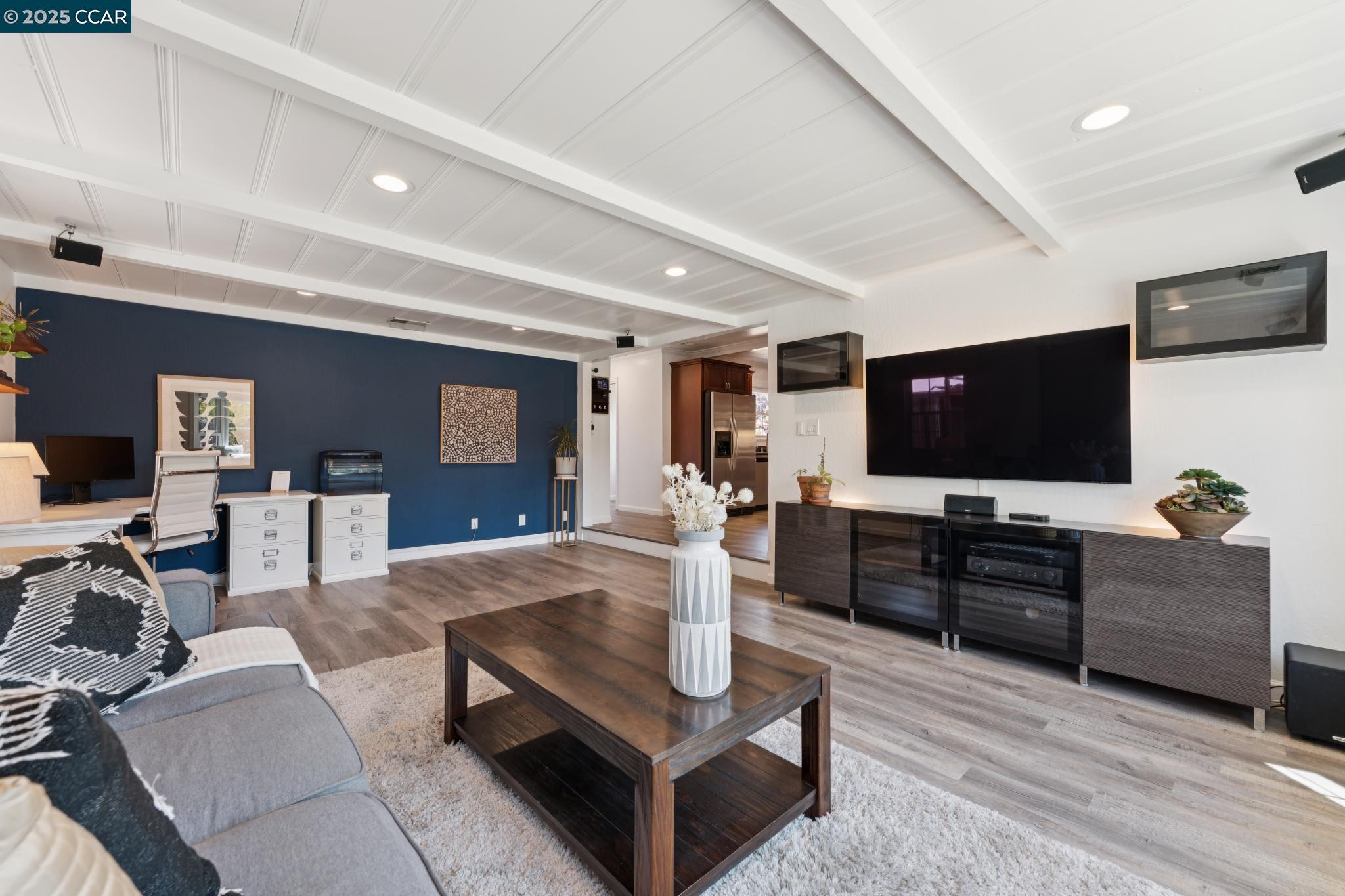 Detail Gallery Image 26 of 59 For 347 Valley View Rd, Pleasant Hill,  CA 94523 - 3 Beds | 2 Baths