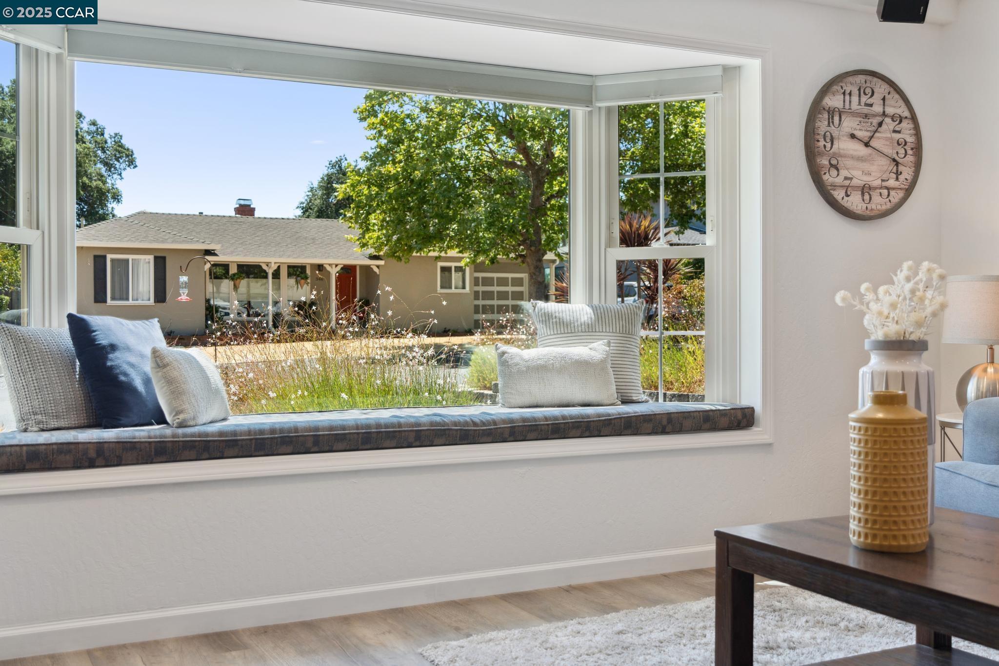 Detail Gallery Image 27 of 59 For 347 Valley View Rd, Pleasant Hill,  CA 94523 - 3 Beds | 2 Baths