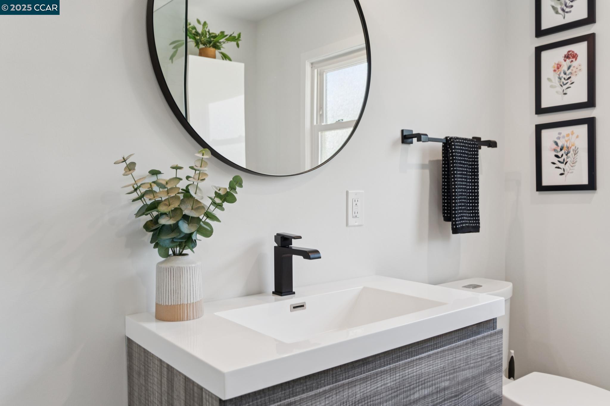 Detail Gallery Image 30 of 59 For 347 Valley View Rd, Pleasant Hill,  CA 94523 - 3 Beds | 2 Baths